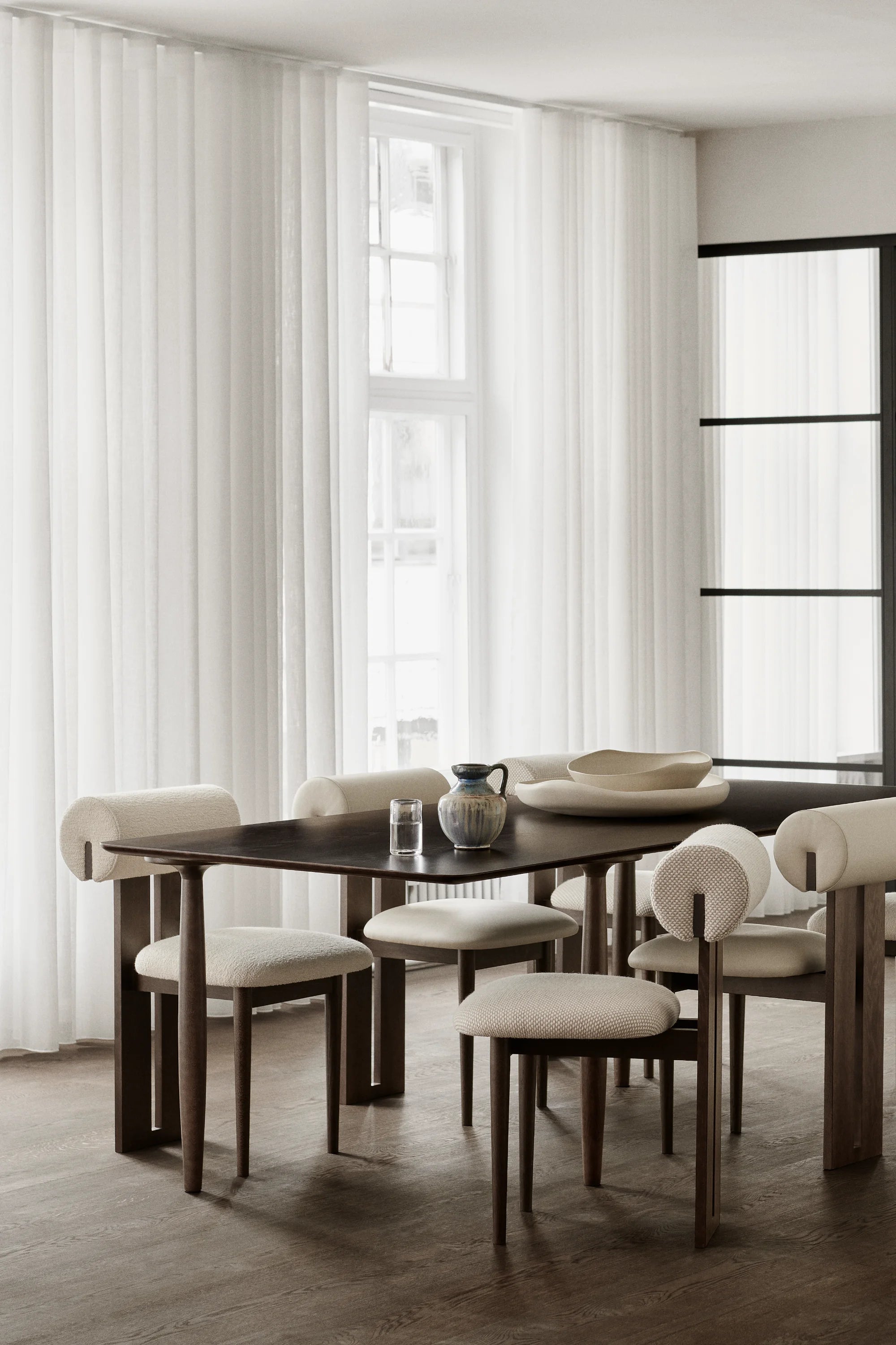 Oku Rectangle Dining Table