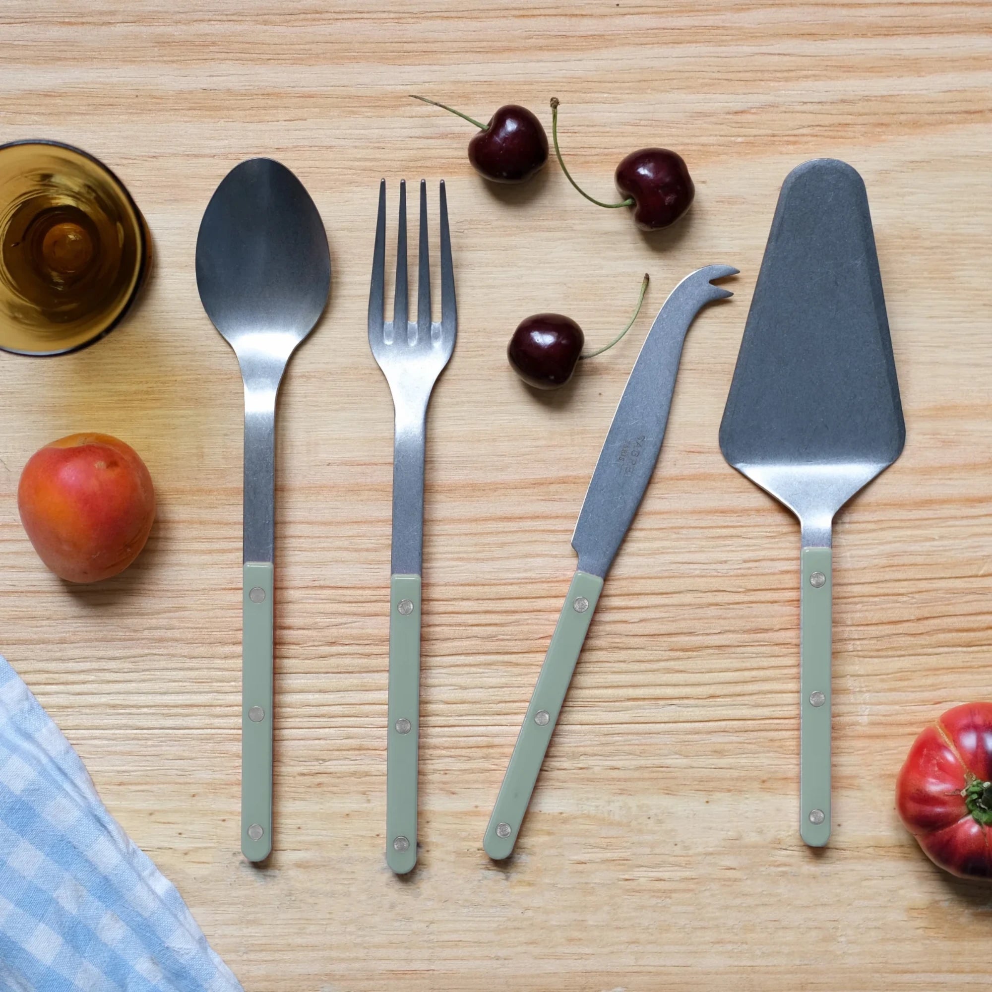 Bistrot Solid Serving Set - THAT COOL LIVING