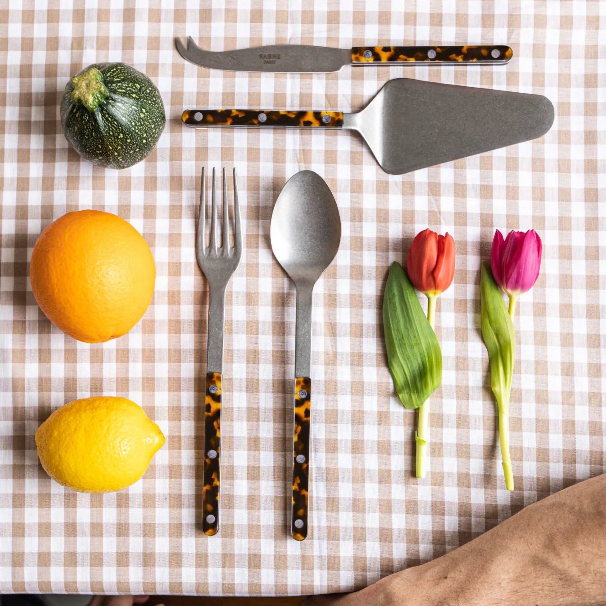 Bistrot Tortoise Serving Set - THAT COOL LIVING