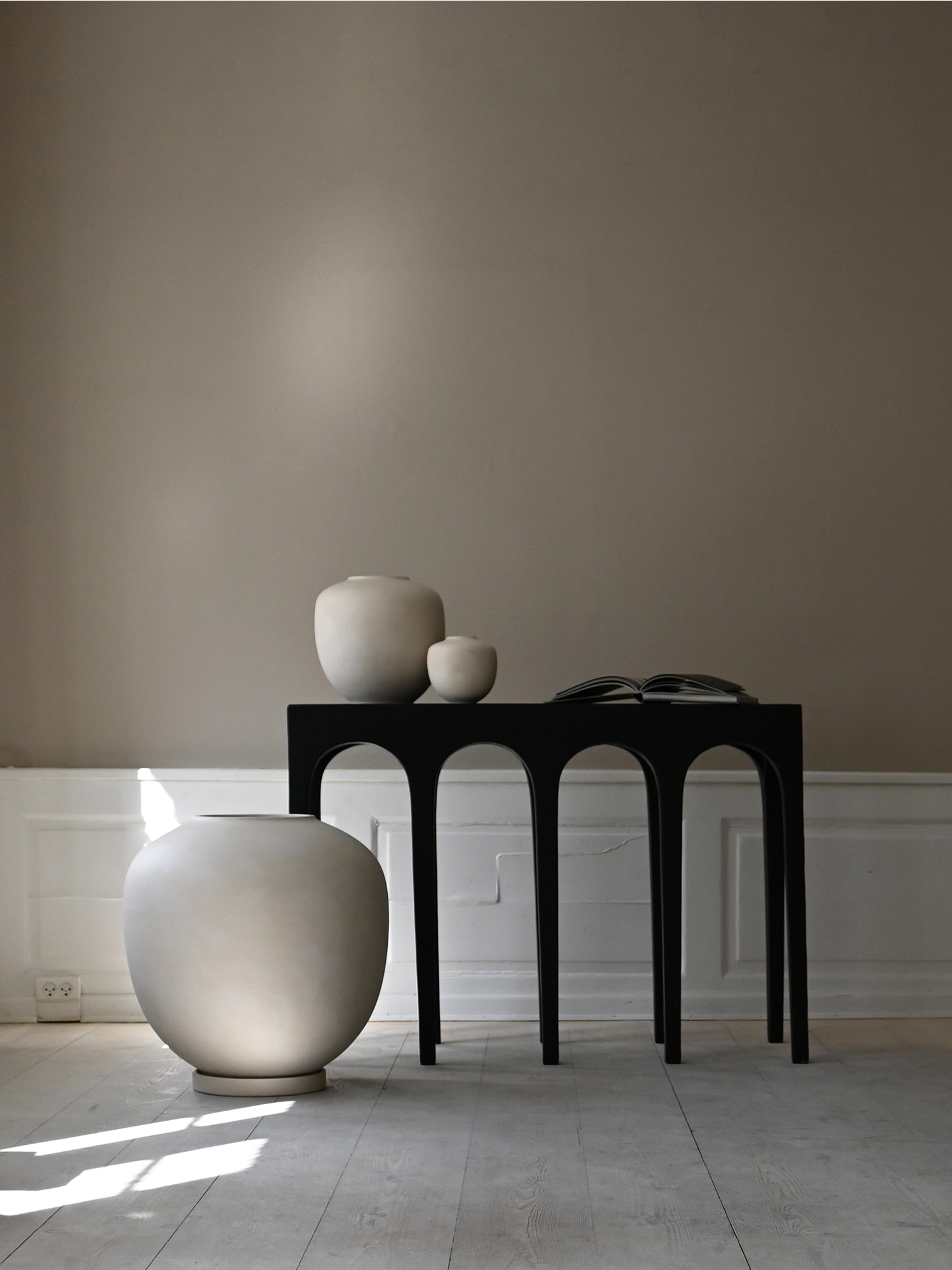 Big Bow Console by 101 CPH - THAT COOL LIVING