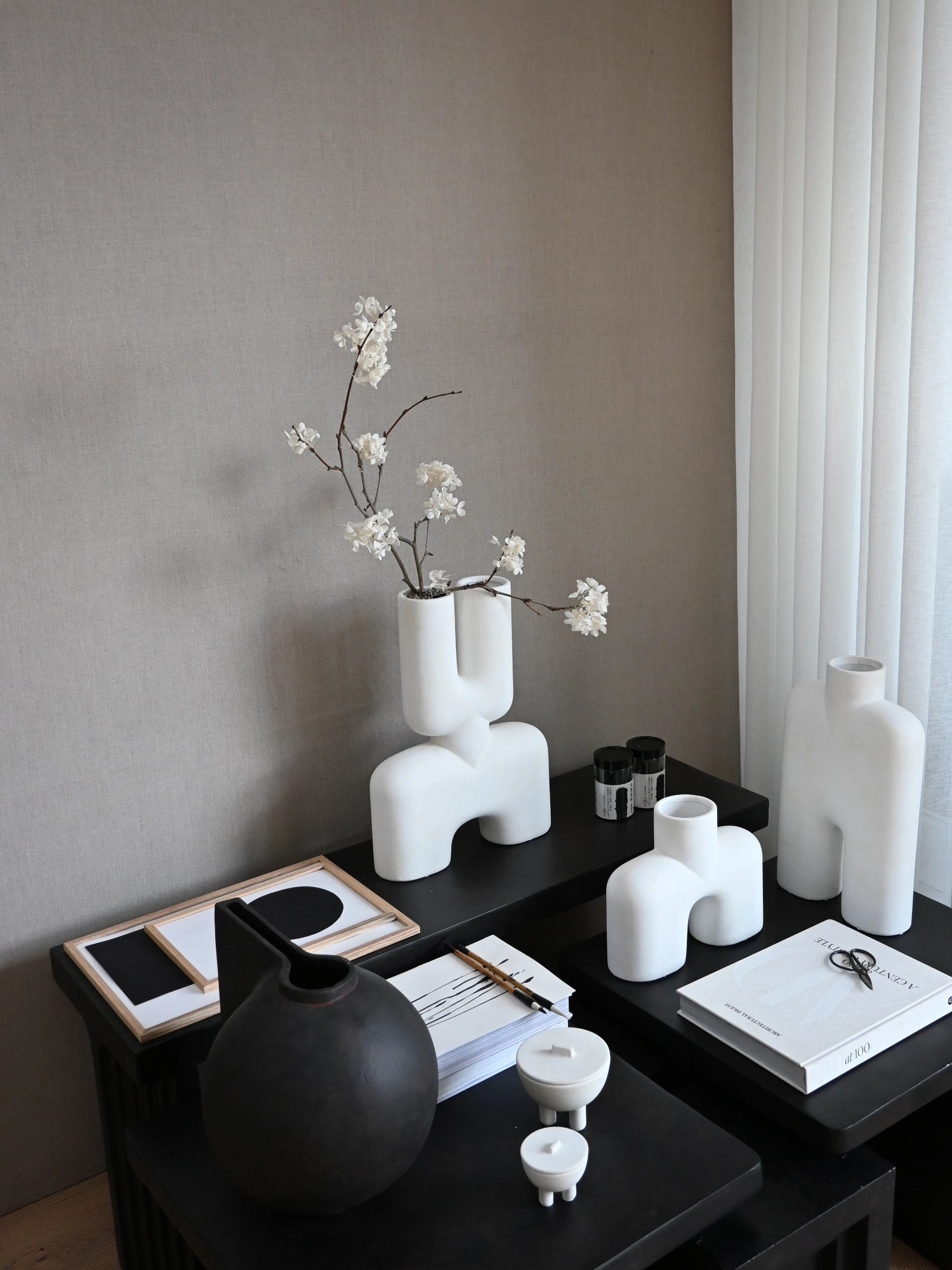 Uno Cobra Vase by 101 CPH - THAT COOL LIVING