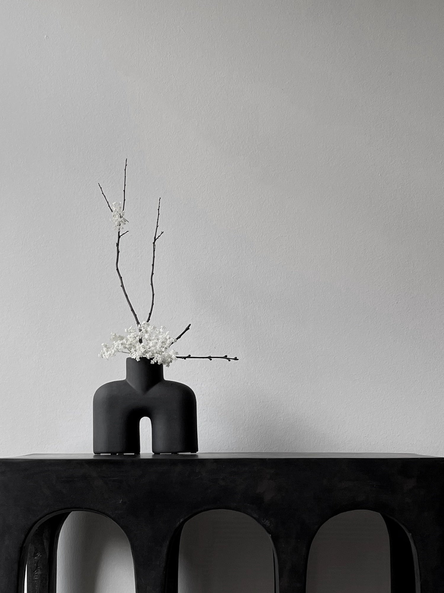 Uno Cobra Vase by 101 CPH - THAT COOL LIVING