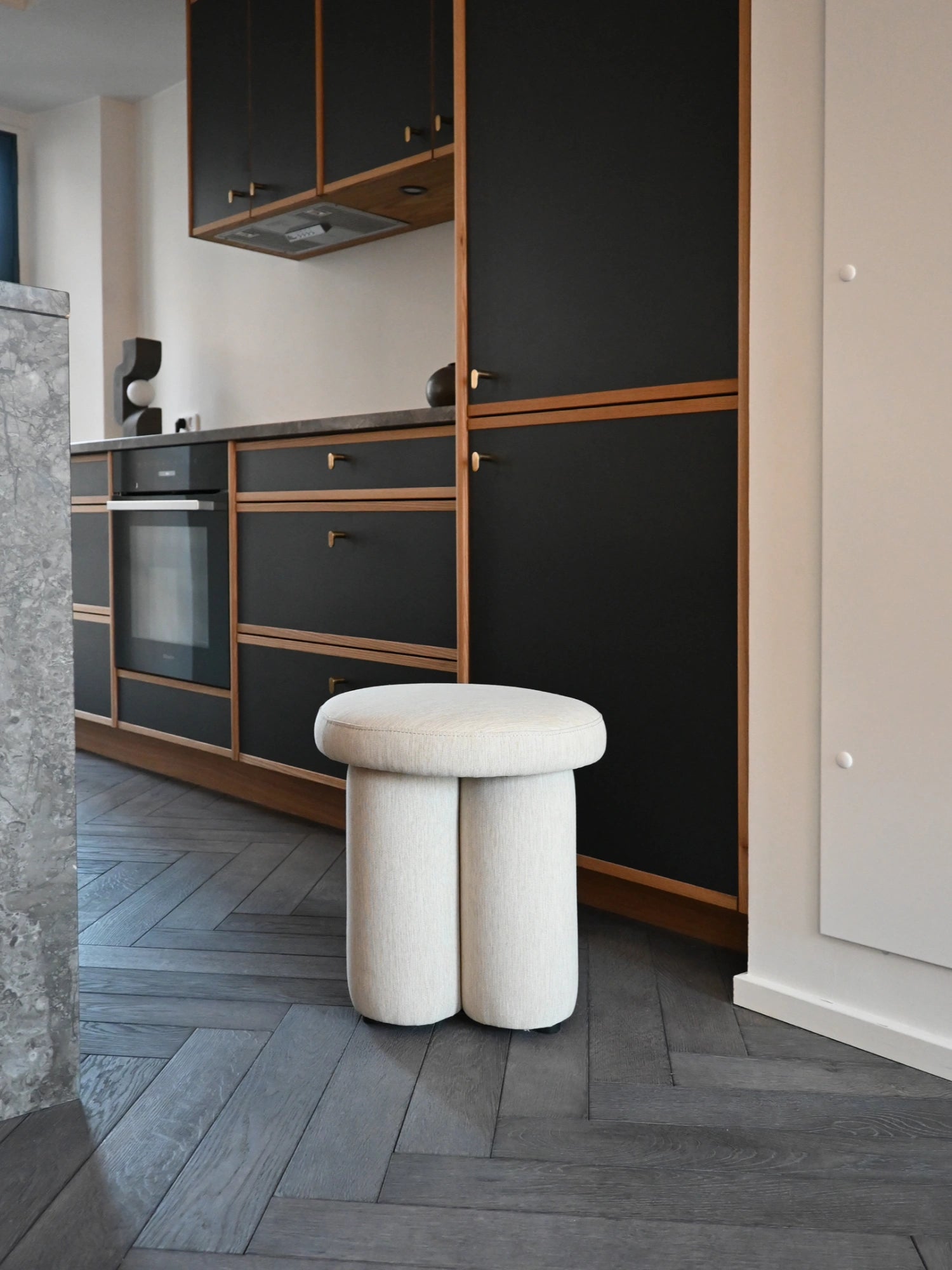 Big Foot Stool by 101 CPH - THAT COOL LIVING