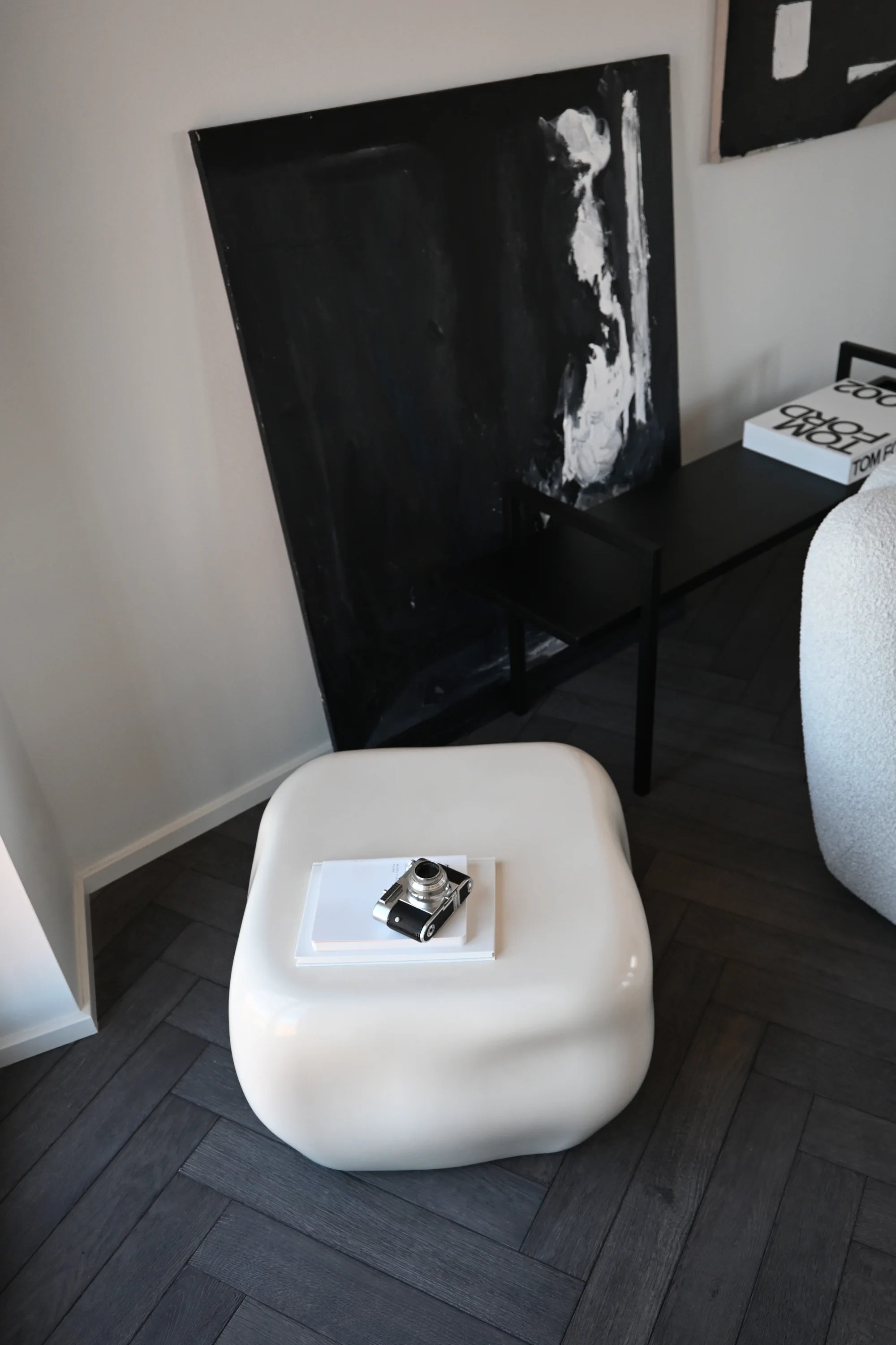 Ishi Coffee Table - Ceramic