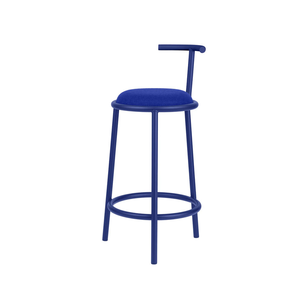 noo.ma Hogo Bar Stool w Backrest, a vibrant royal blue modern bar stool featuring a sleek tubular powder-coated metal frame and a plush upholstered fabric seat. This contemporary design includes a minimalist T-shaped backrest and a circular footrest, all in a striking monochromatic blue finish. Ideal for adding a bold color accent to modern kitchen islands, breakfast bars, or contemporary home bar areas.
