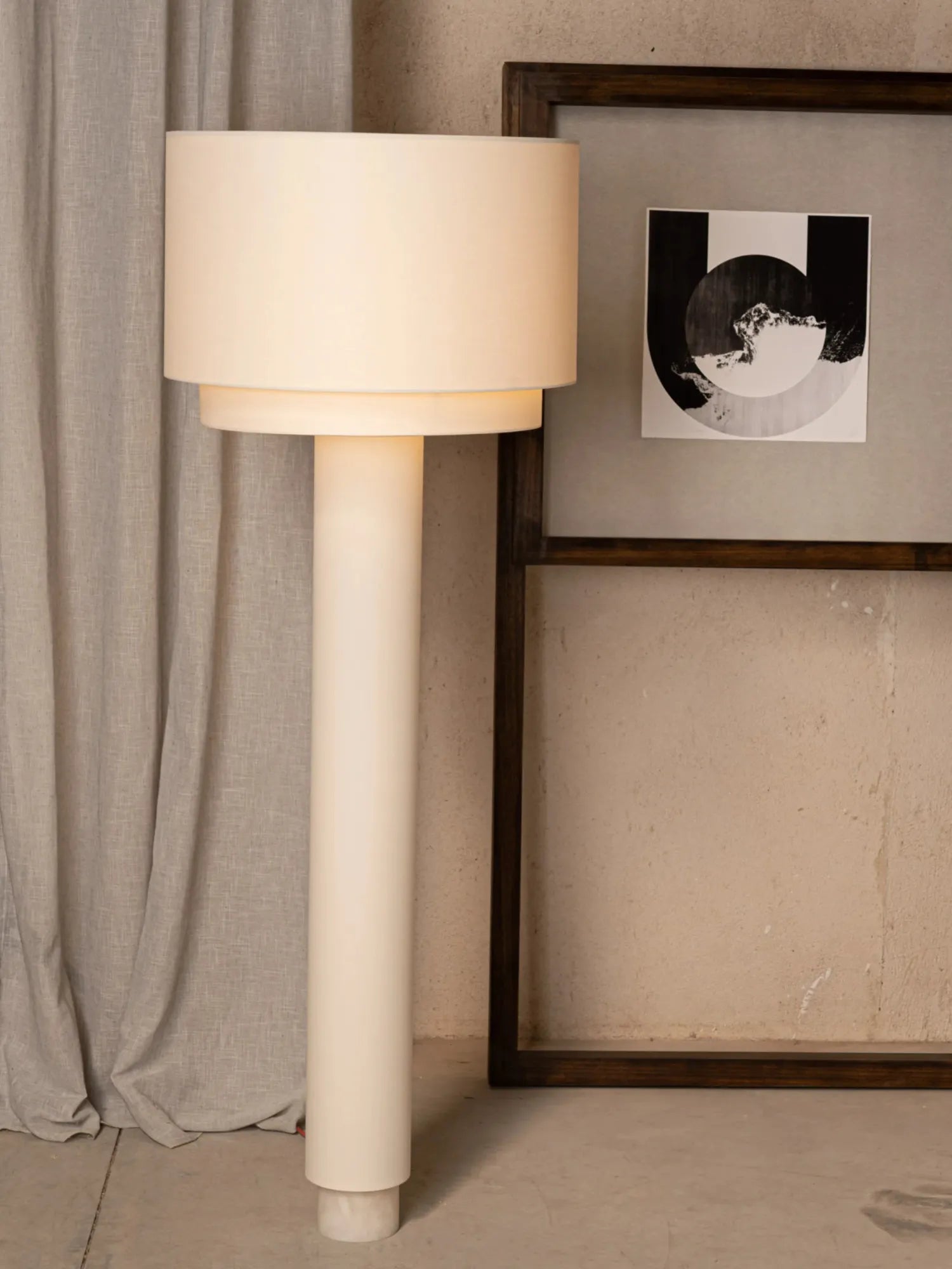 Kolumno Floor Lamp
