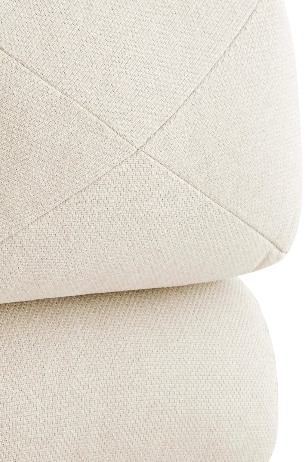 Gandia Blasco Grapy Outdoor Lounge Chair, a contemporary outdoor lounge chair upholstered in a durable cream-colored woven fabric with a distinct textured basketweave pattern and elegant diamond quilting detail. This plush, inviting outdoor furniture piece offers luxurious comfort for modern patios, poolside lounging, or sophisticated garden settings.