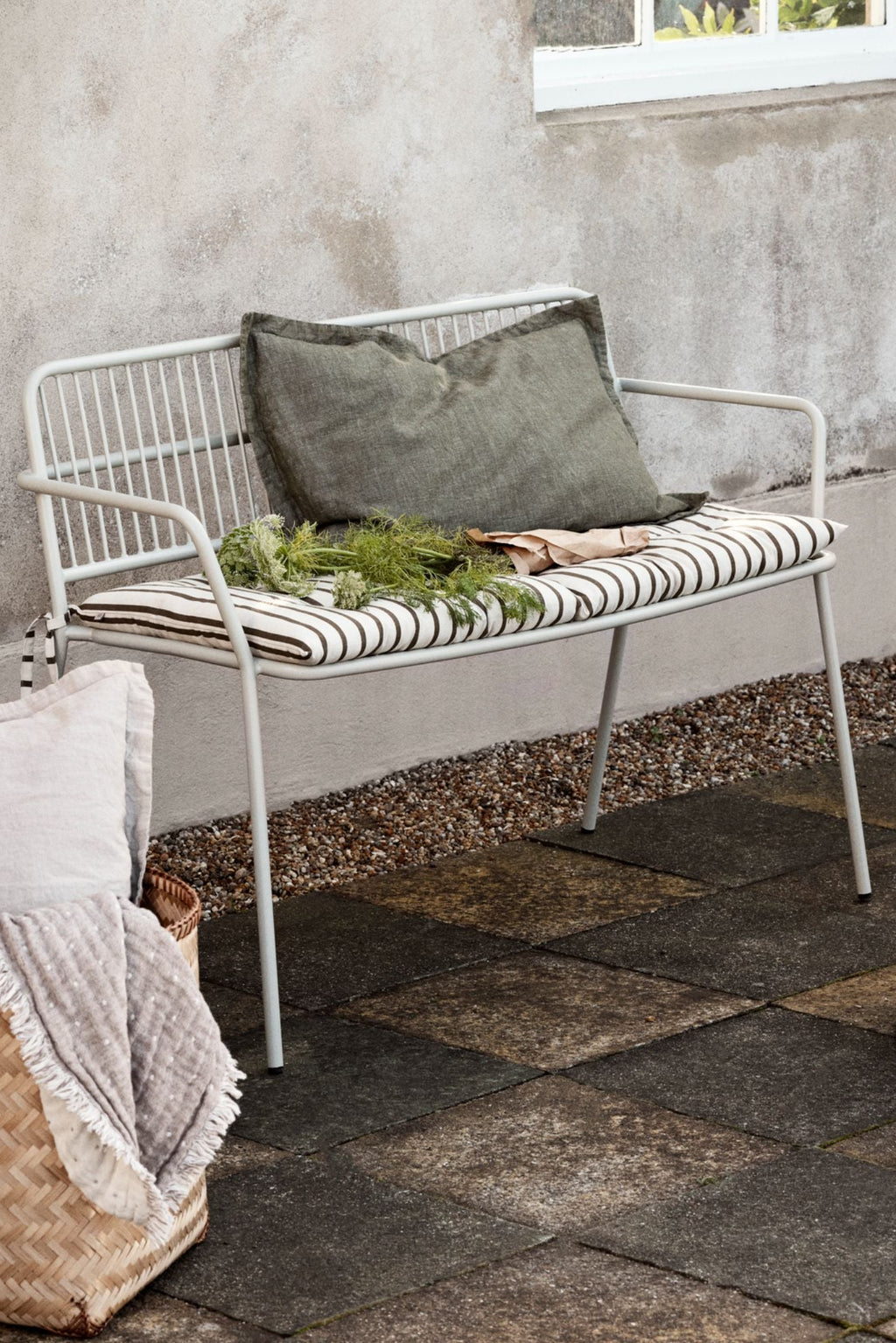 Eden Bench - THAT COOL LIVING