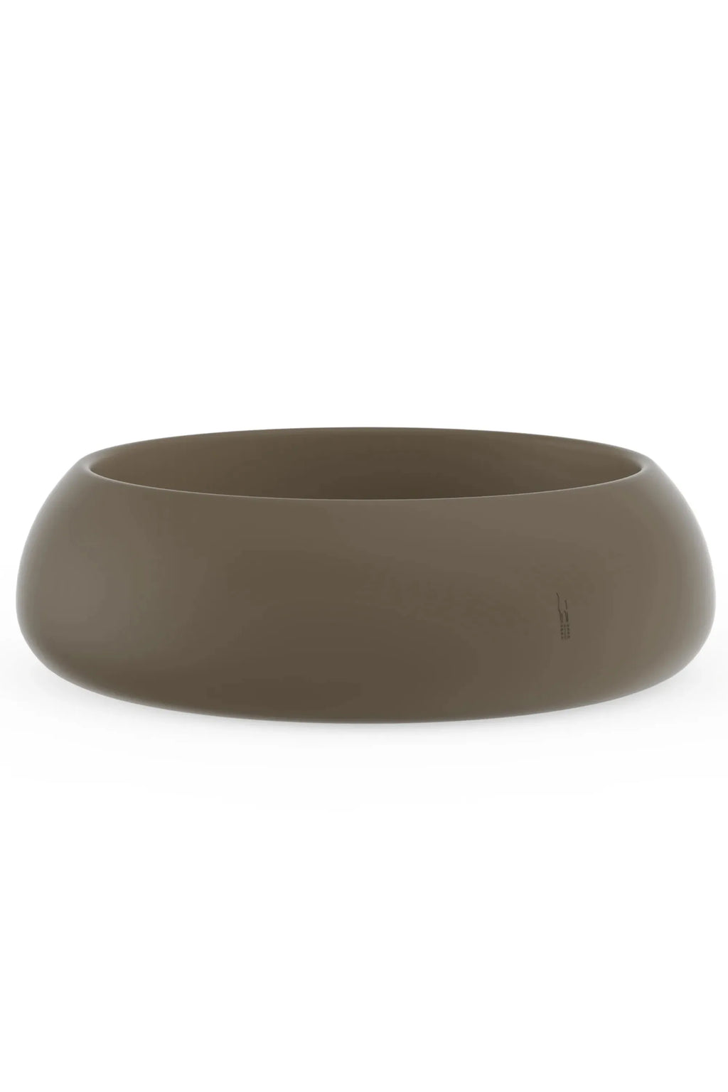 Gandia Blasco Sahara Outdoor Planter 4, a contemporary minimalist garden planter featuring a low, wide oval silhouette and smooth, matte taupe-grey finish. Crafted from durable weather-resistant polyethylene, its organic pebble-like design brings a sculptural element to any landscape. Perfect for modern patio decor, outdoor living rooms, or elegant garden arrangements.
