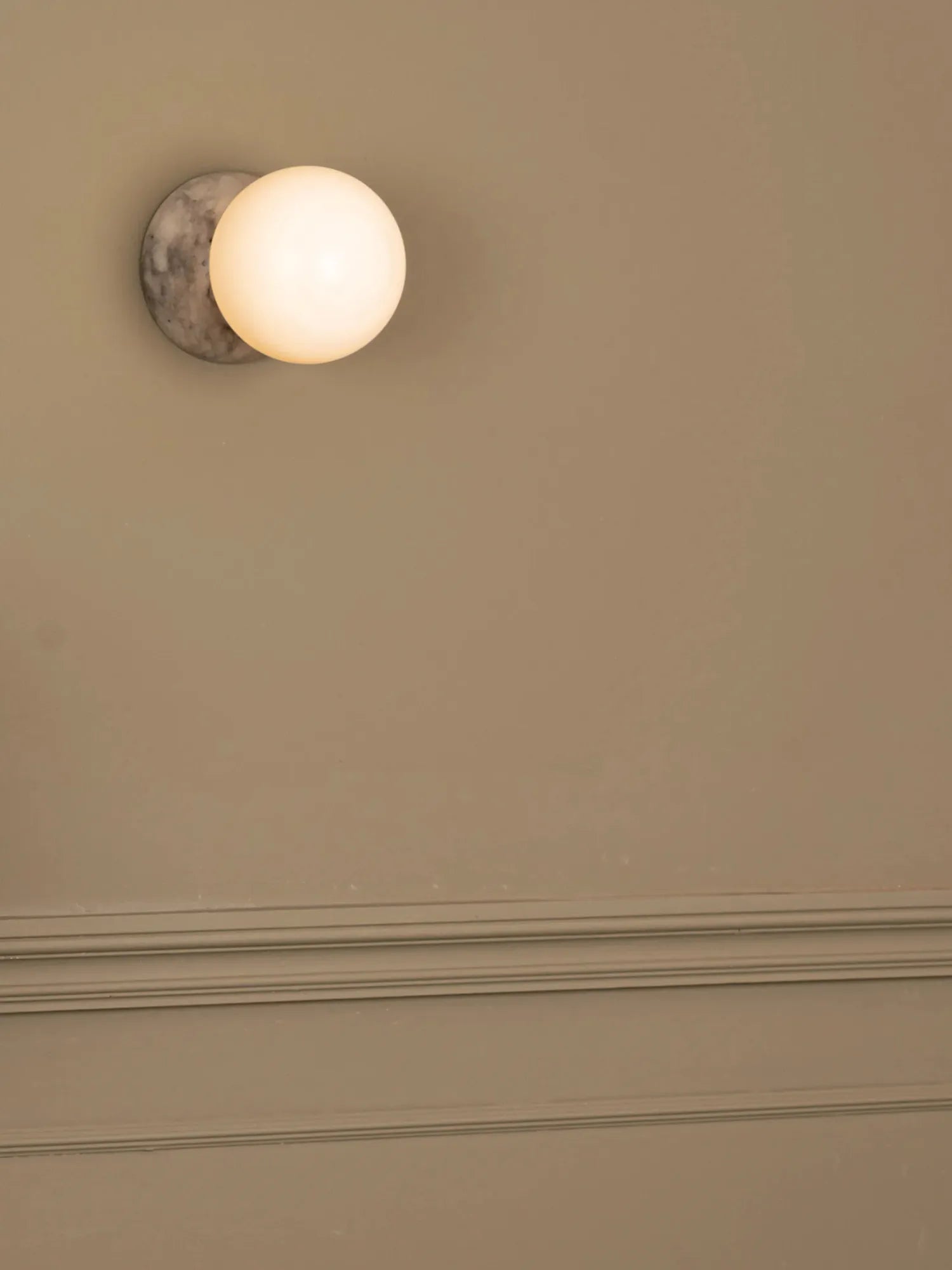 Eklipso Wall Lamp by Simone & Marcel - THAT COOL LIVING