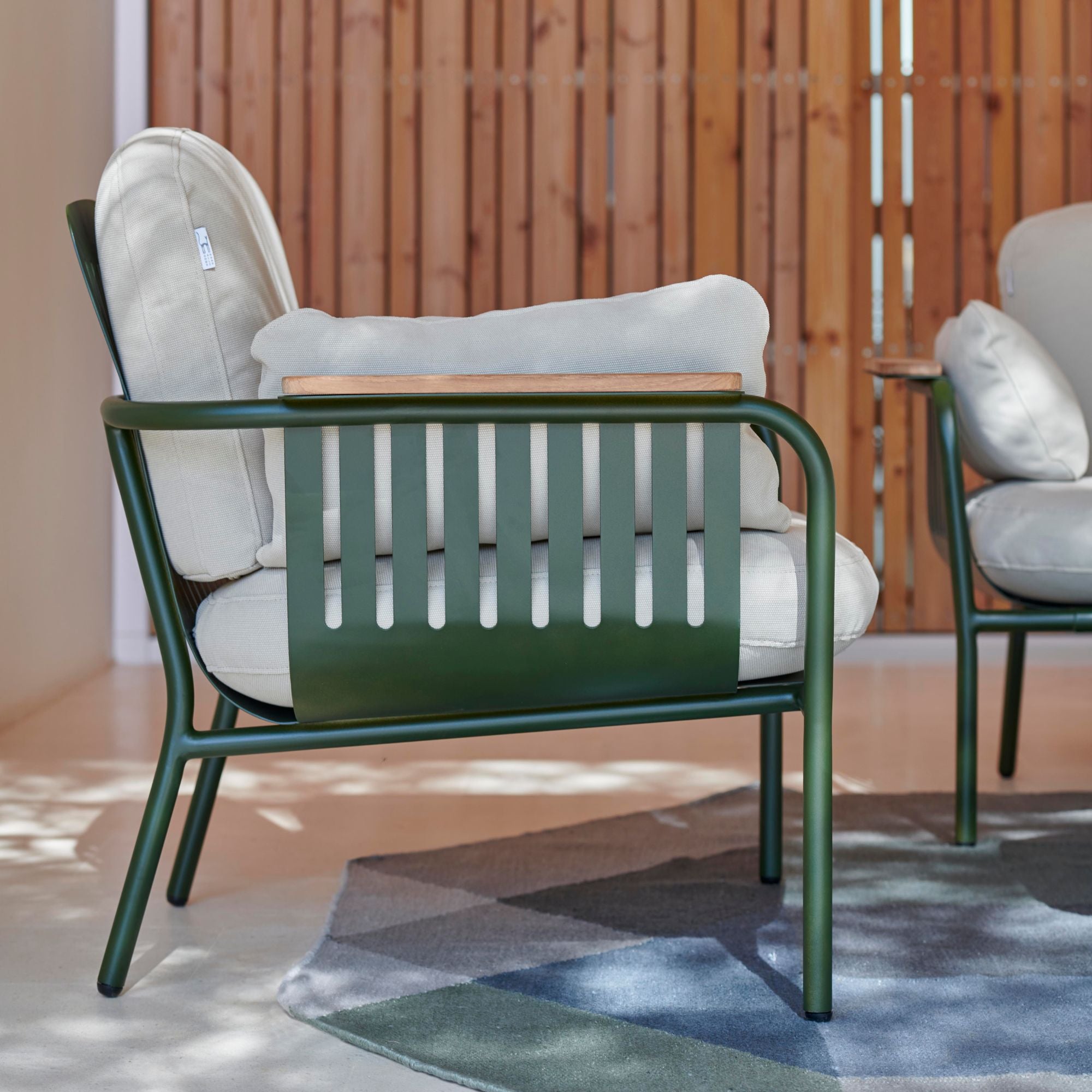 Capa Lounge Chair Outdoor Lounge Furniture Gandia Blasco