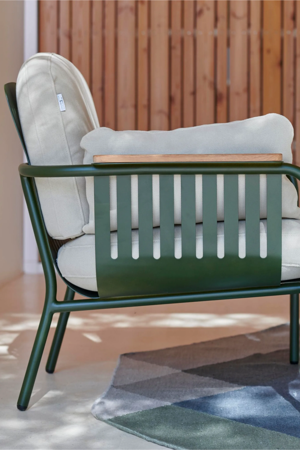 Capa Lounge Chair - THAT COOL LIVING