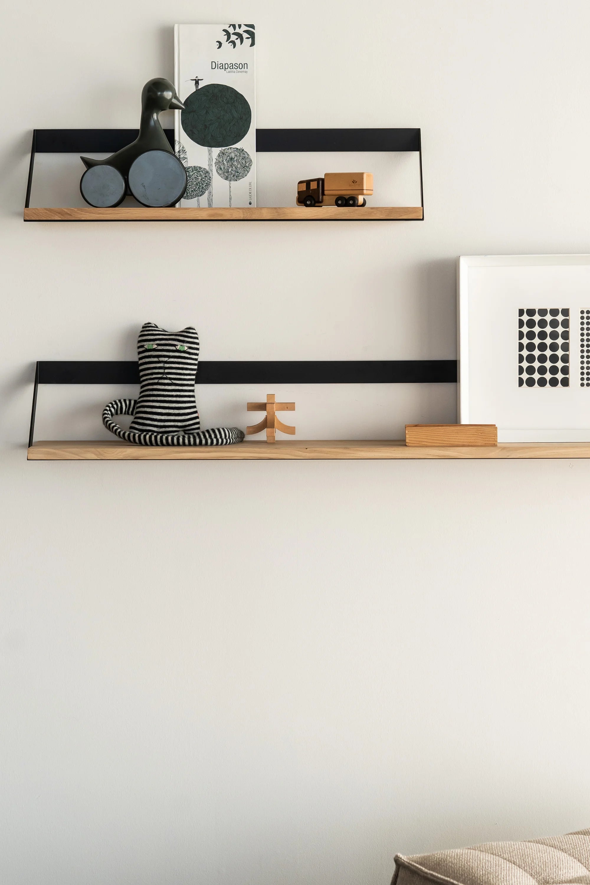 Ribbon Shelf - THAT COOL LIVING