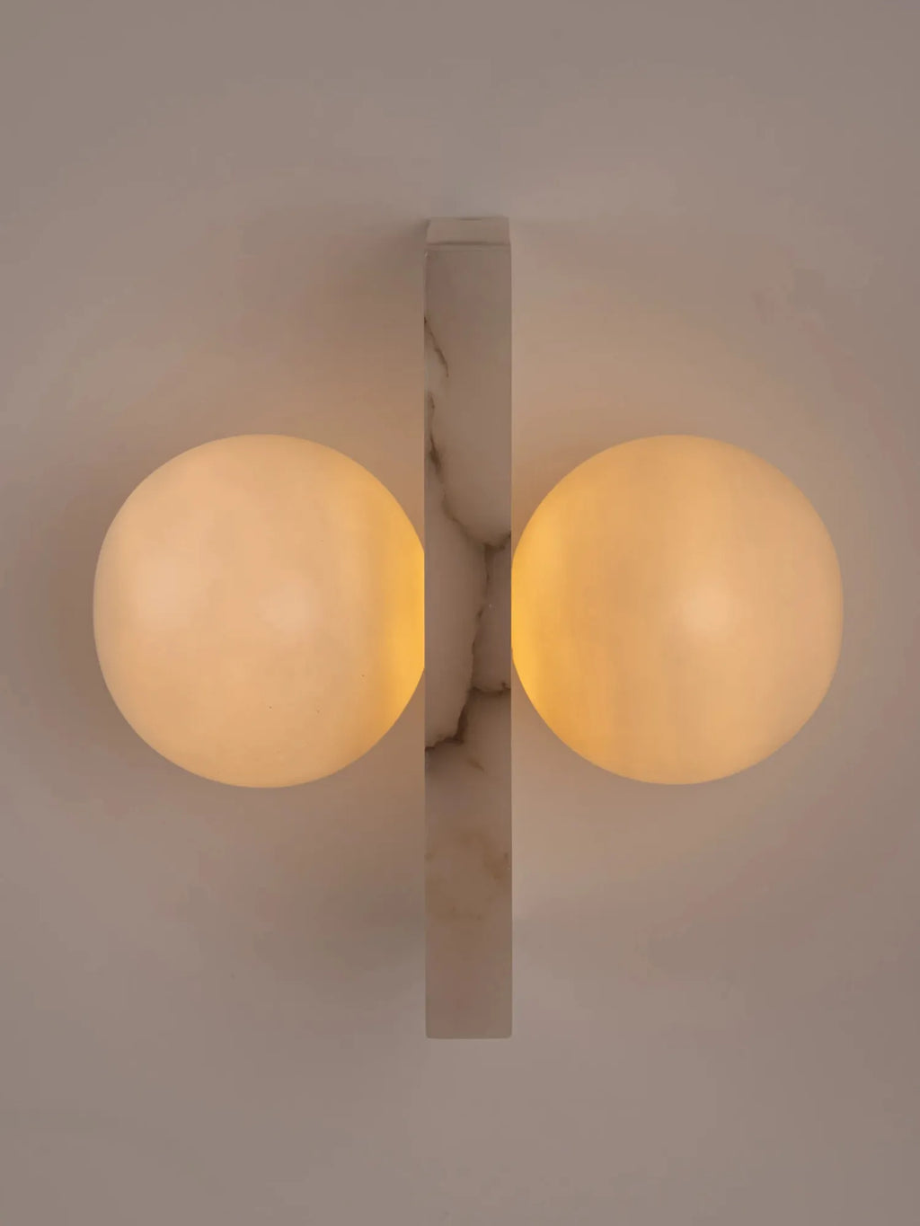 Flugi Wall Light