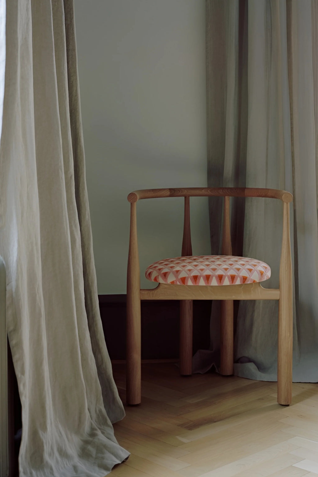 Bukowski Dining Chair