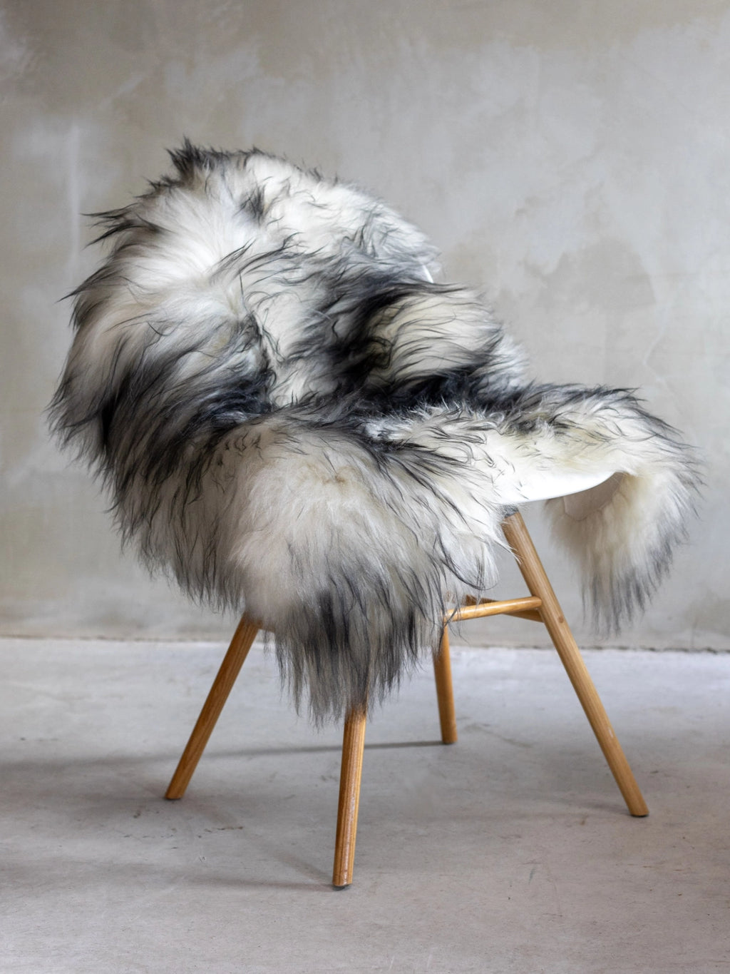 Icelandic Long-Hair Sheepskin Hide - Natural Grey