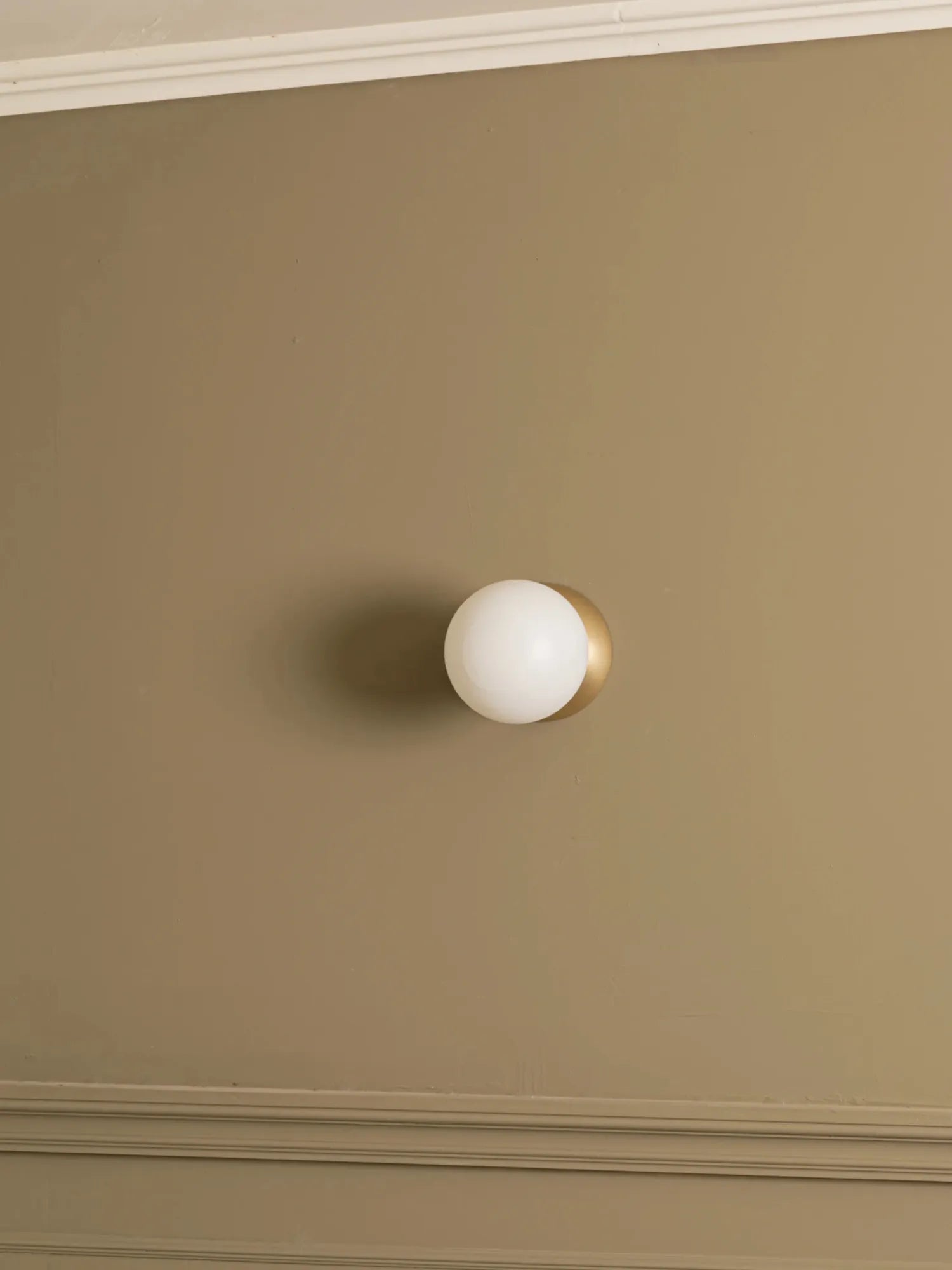 Eklipso Wall Lamp by Simone & Marcel - THAT COOL LIVING