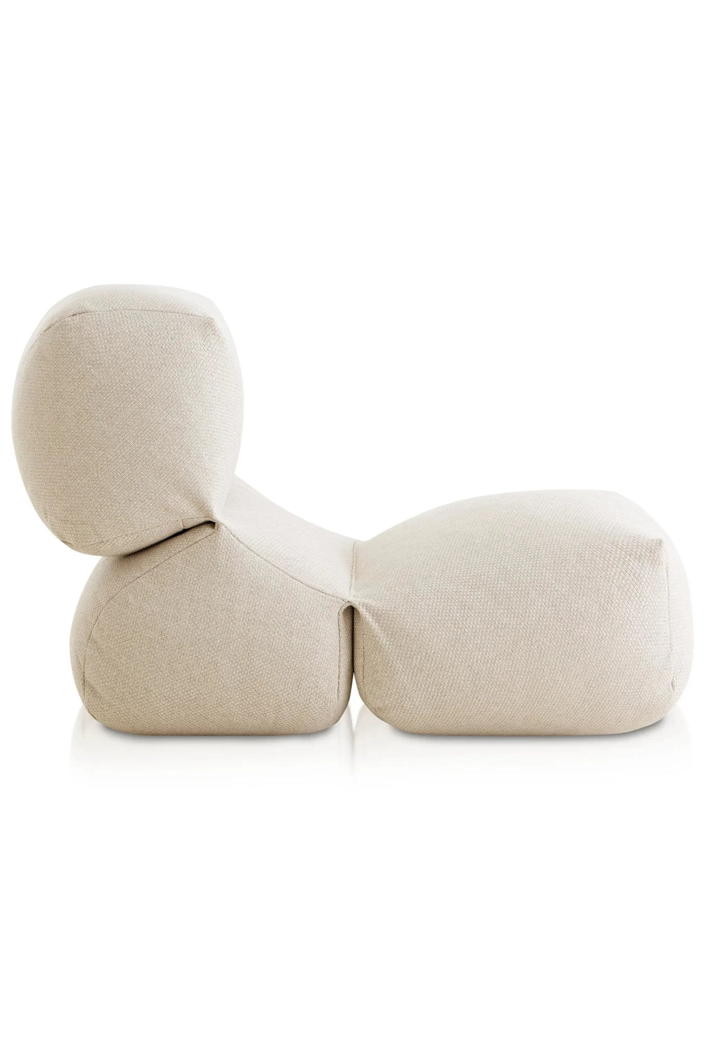 Gandia Blasco Grapy Outdoor Lounge Chair, a contemporary organic modern chaise lounge in light beige textured outdoor fabric, featuring a sculptural, ergonomic, multi-lobed form with plush foam filling. This modern minimalist outdoor seating is perfect for poolside relaxation or stylish patio and garden living spaces.