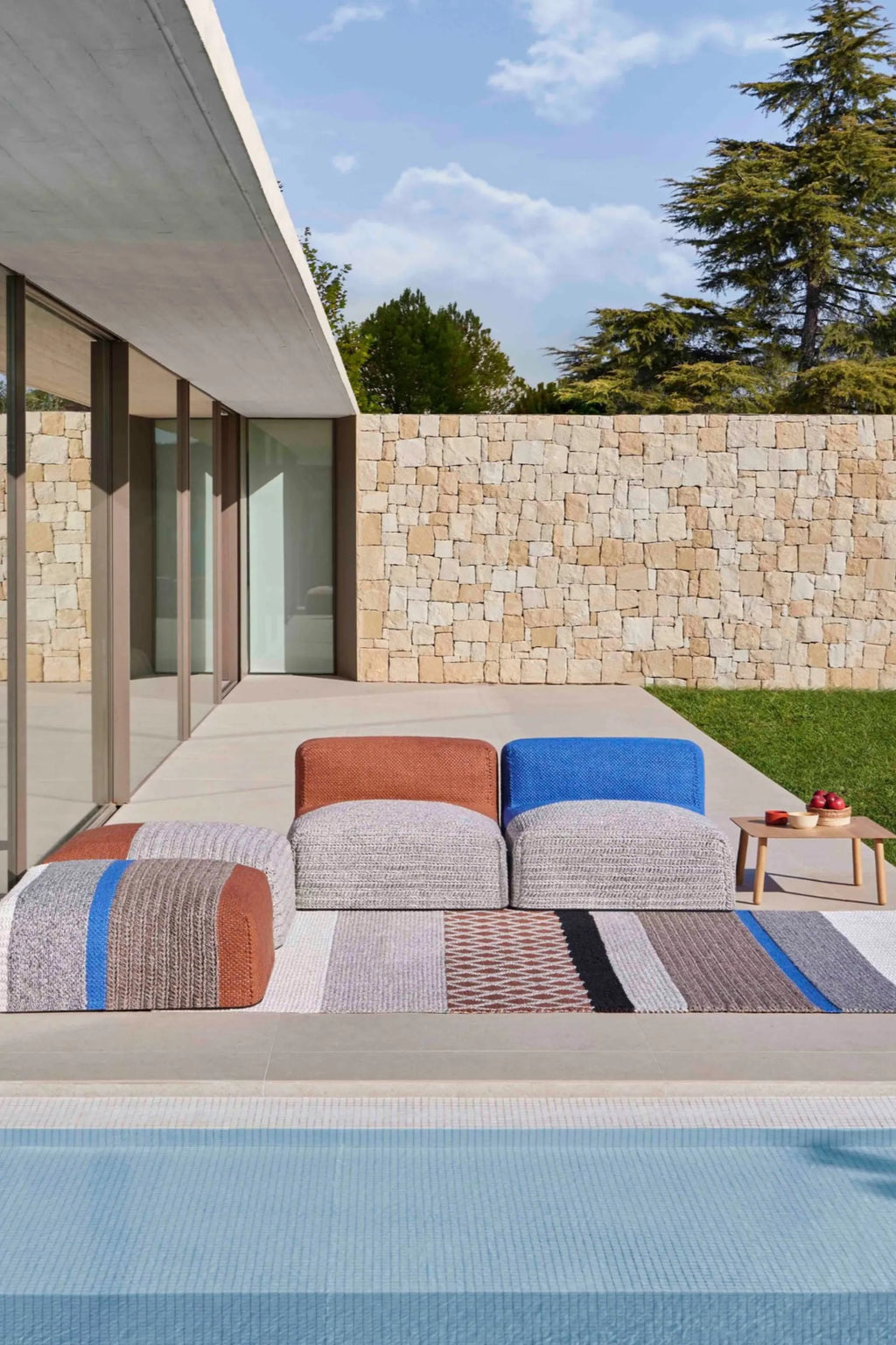 Mangas Outdoor Rug - Multicolor - THAT COOL LIVING