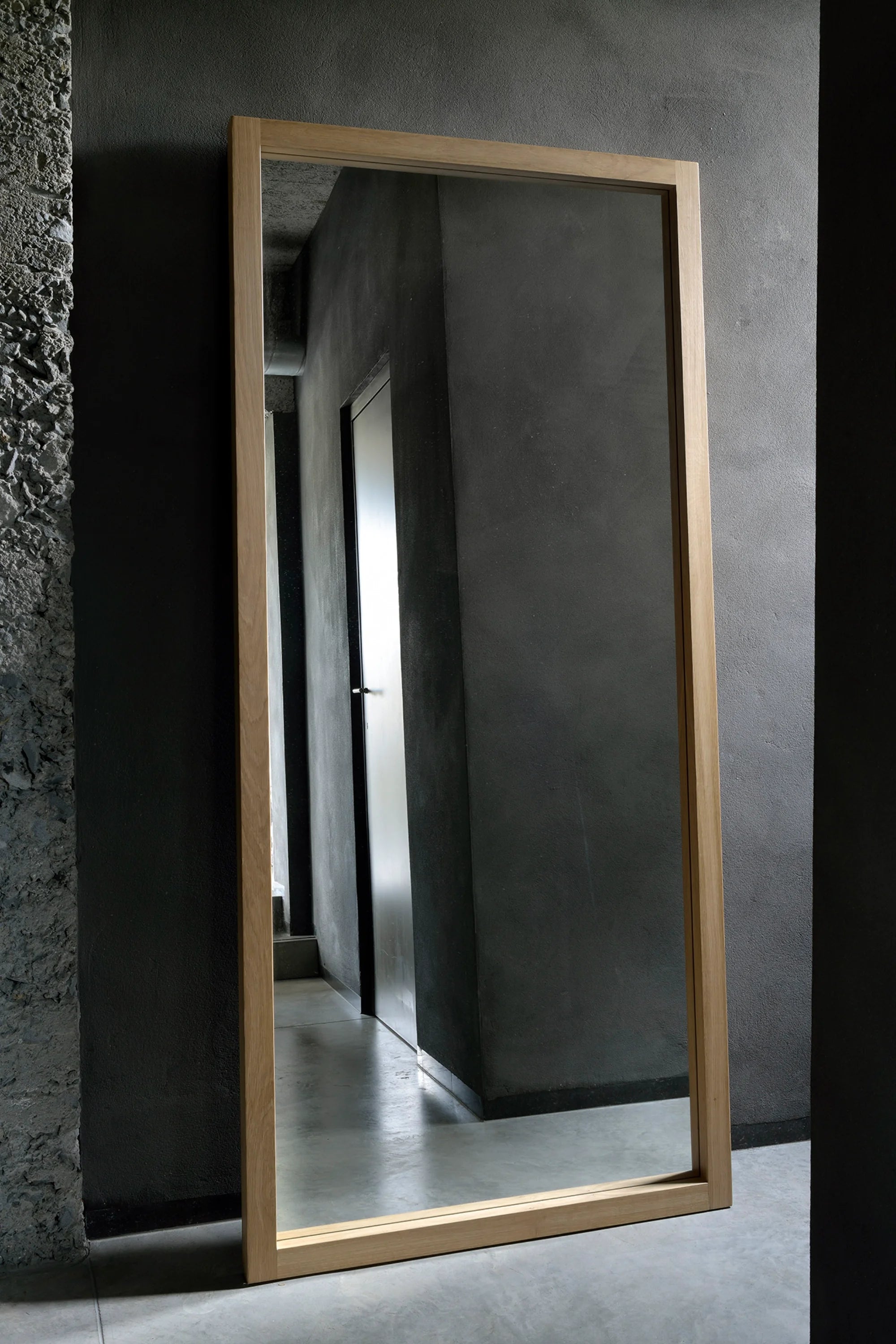 Light Frame Floor Mirror - THAT COOL LIVING