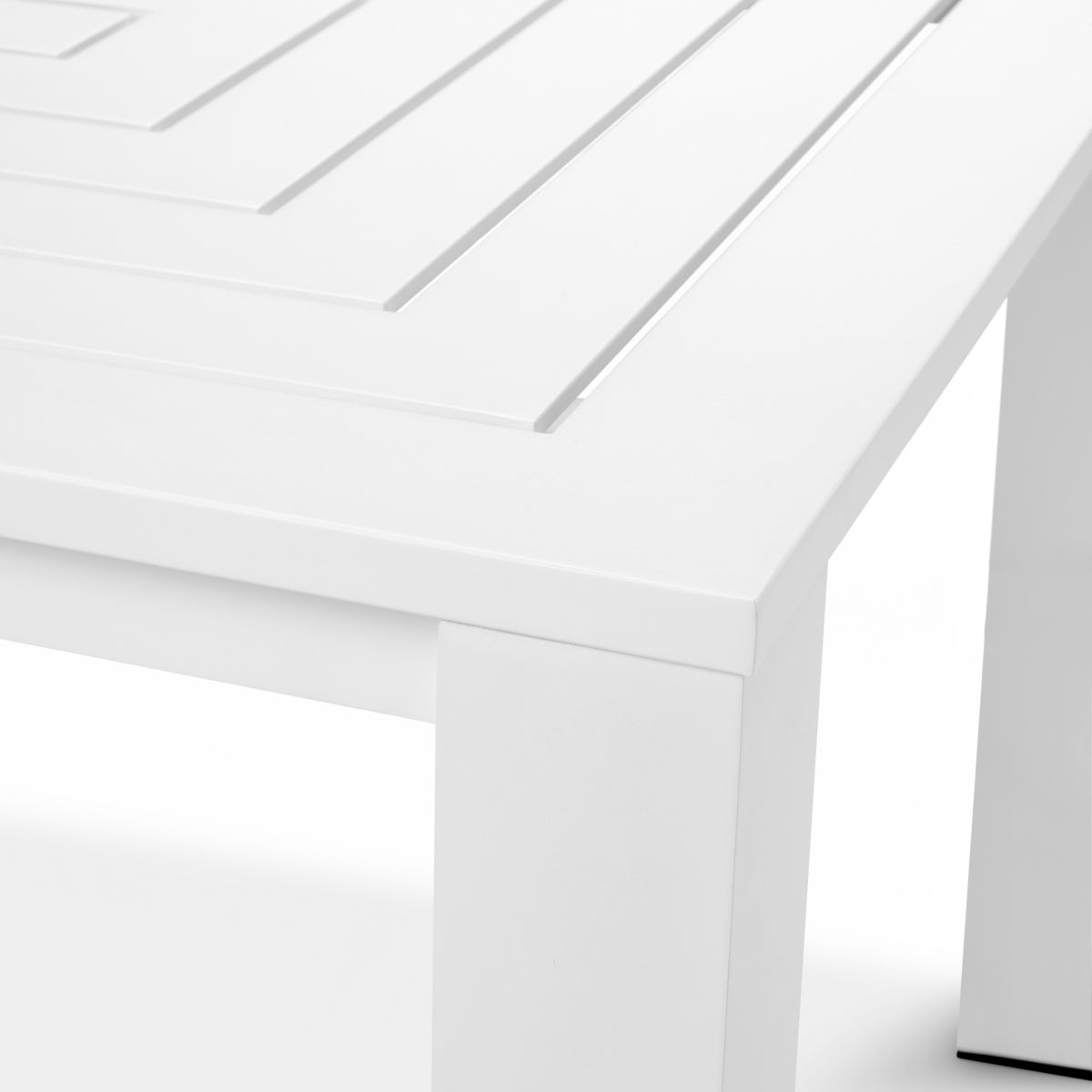 Outdoor Dining Table Vistamar matte white by Eichholtz - THAT COOL LIVING