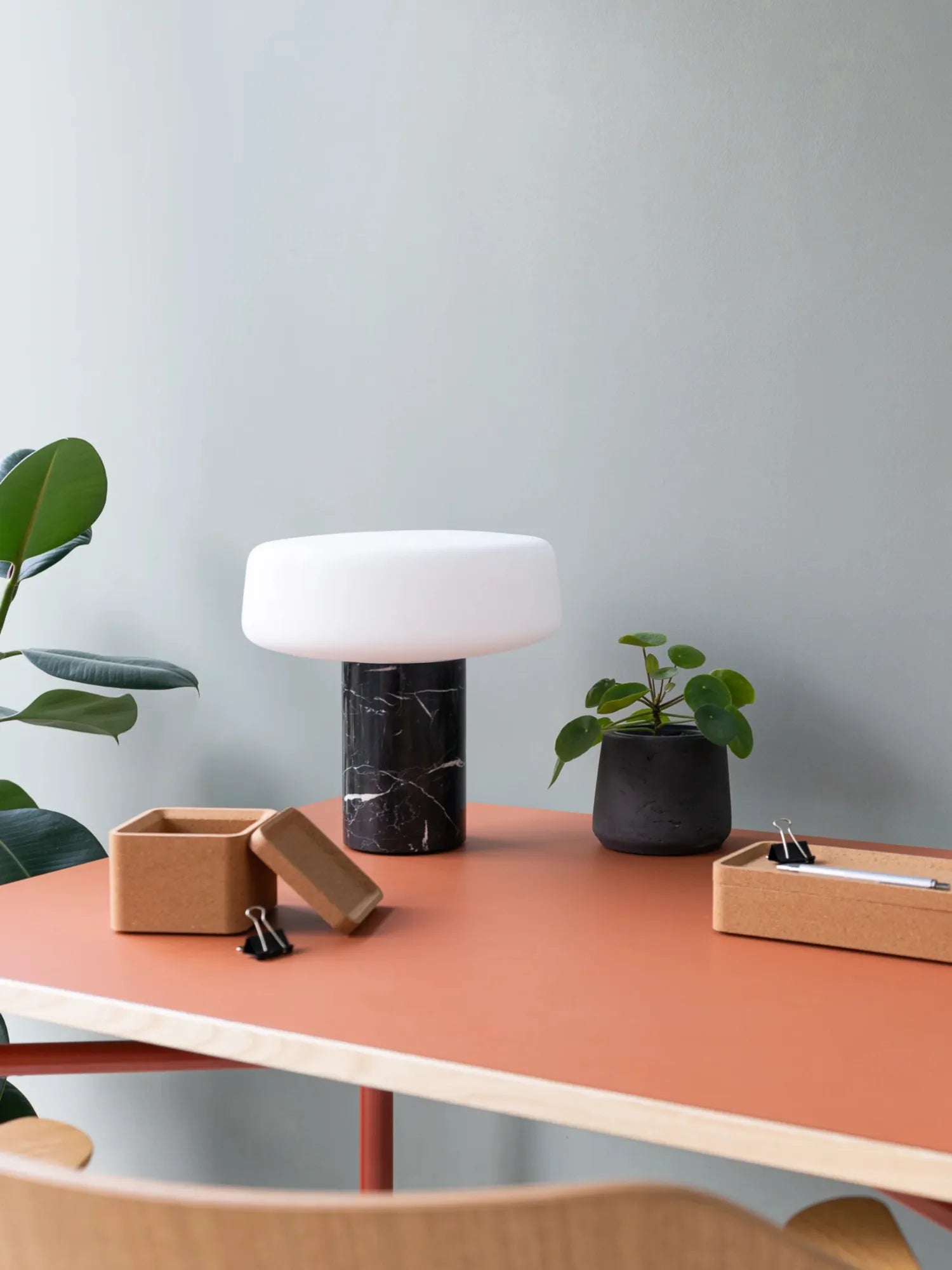Solid Portable Lamp
