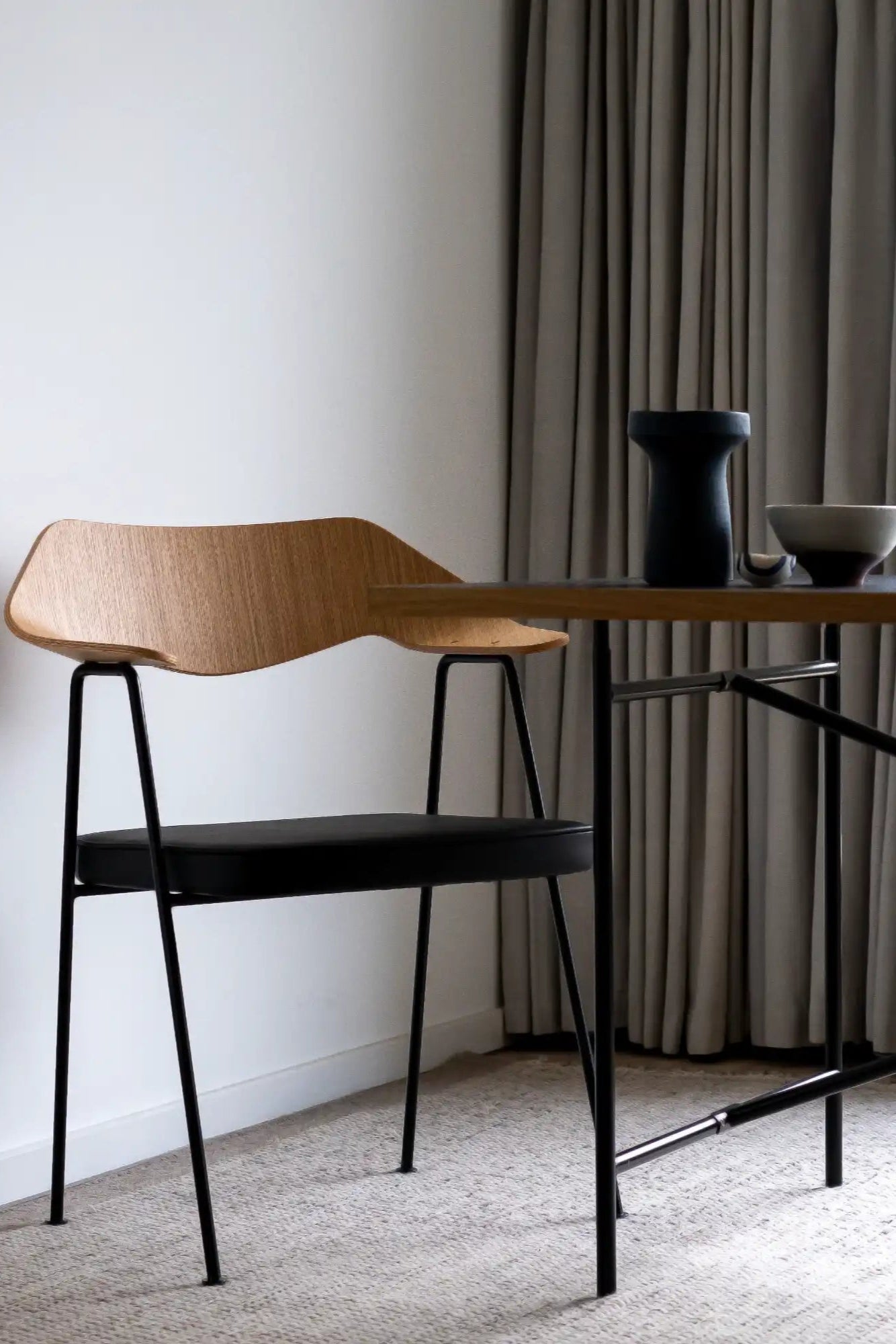 675 Chair - THAT COOL LIVING