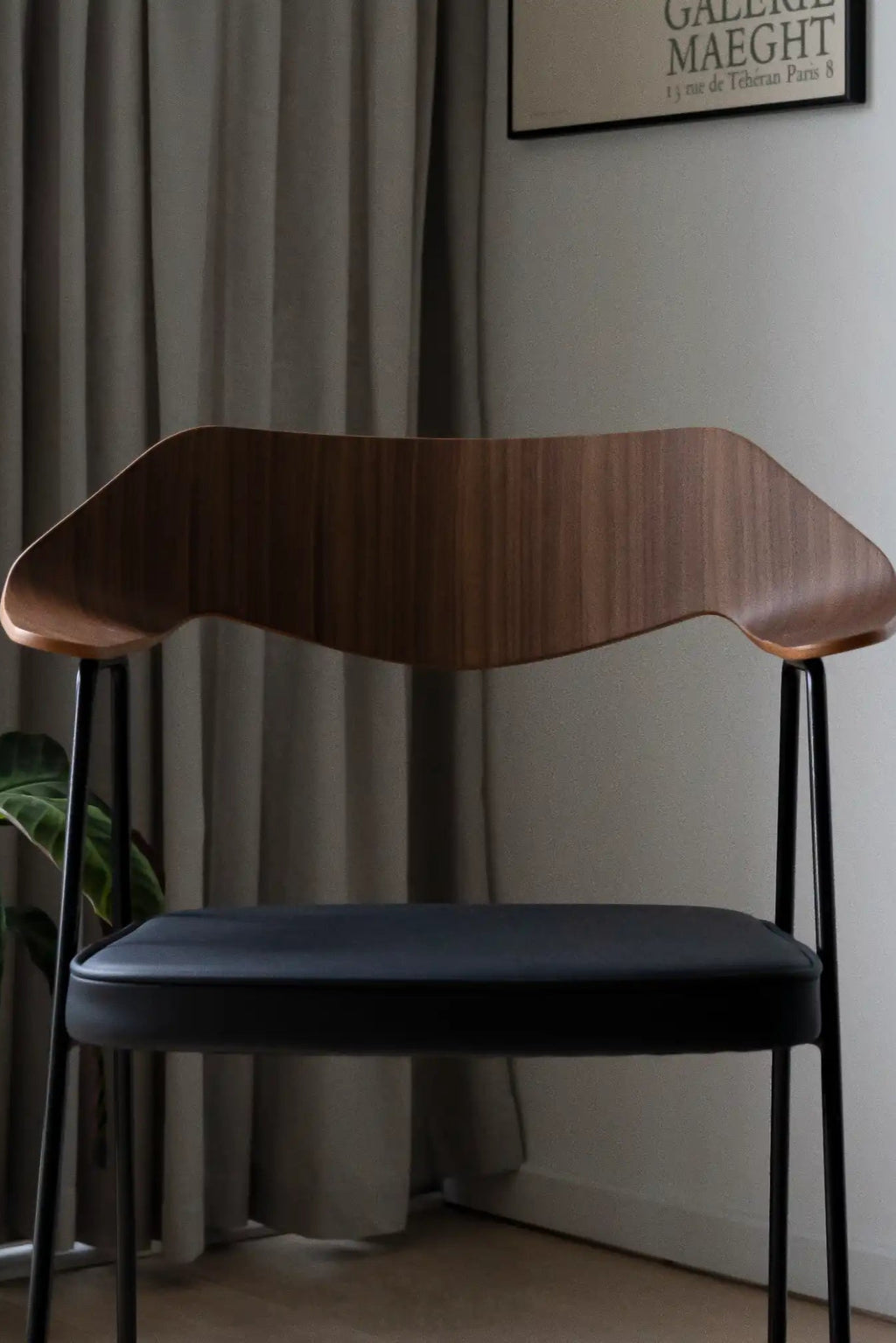 675 Chair - THAT COOL LIVING