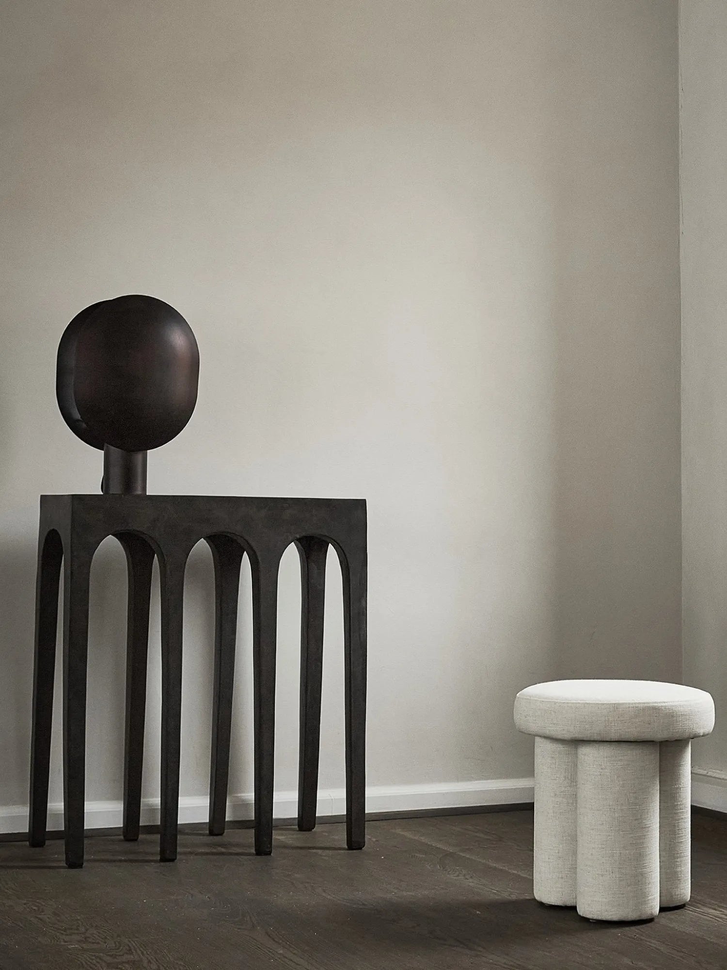 Clam Table Lamp