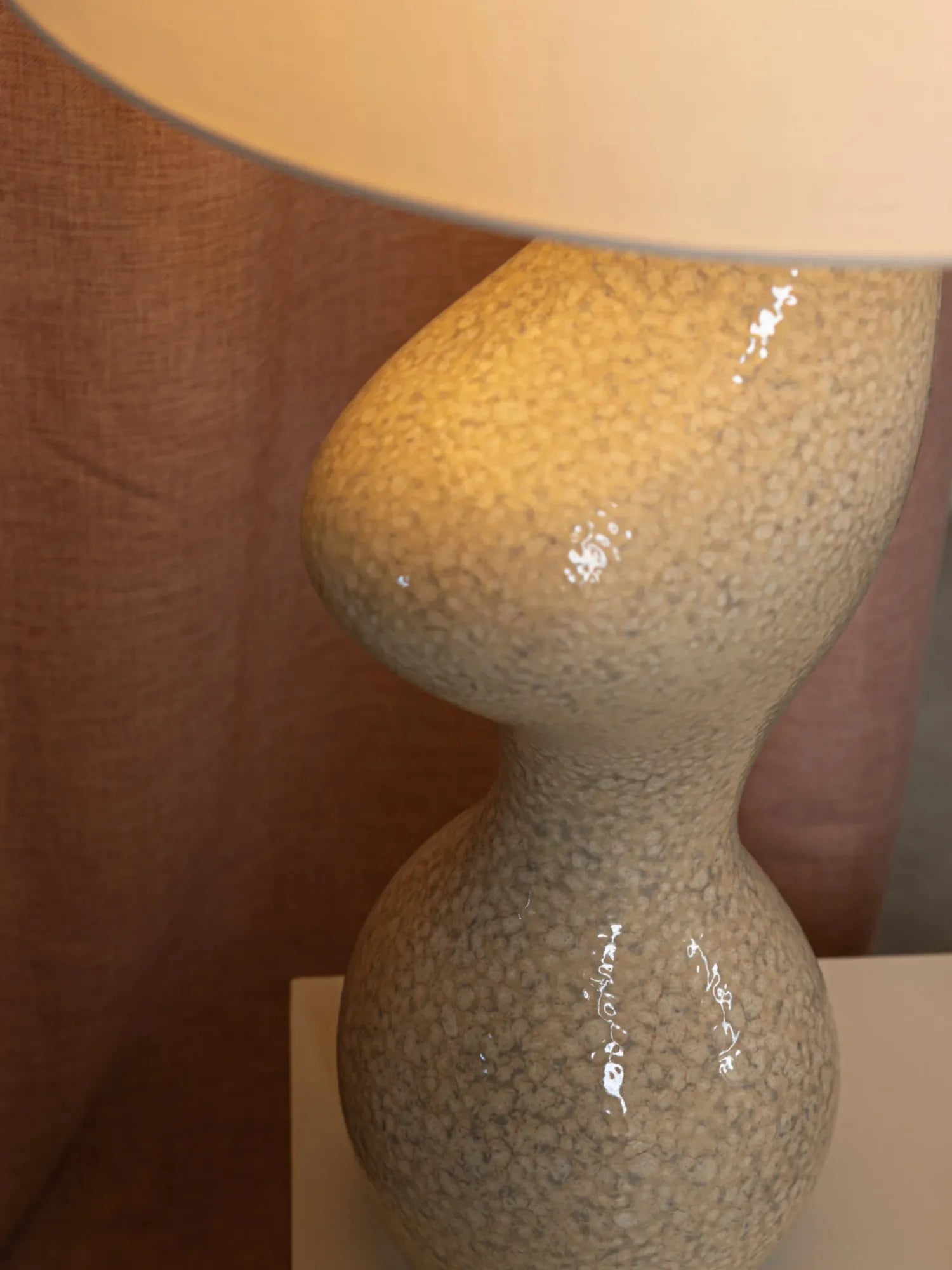 Venuso Table Lamp
