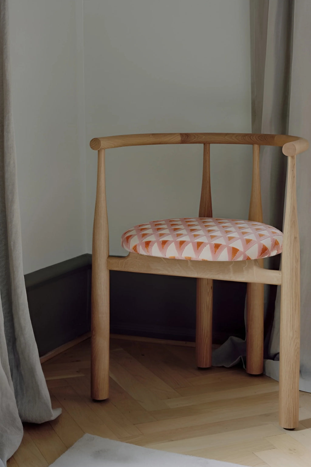 Bukowski Dining Chair