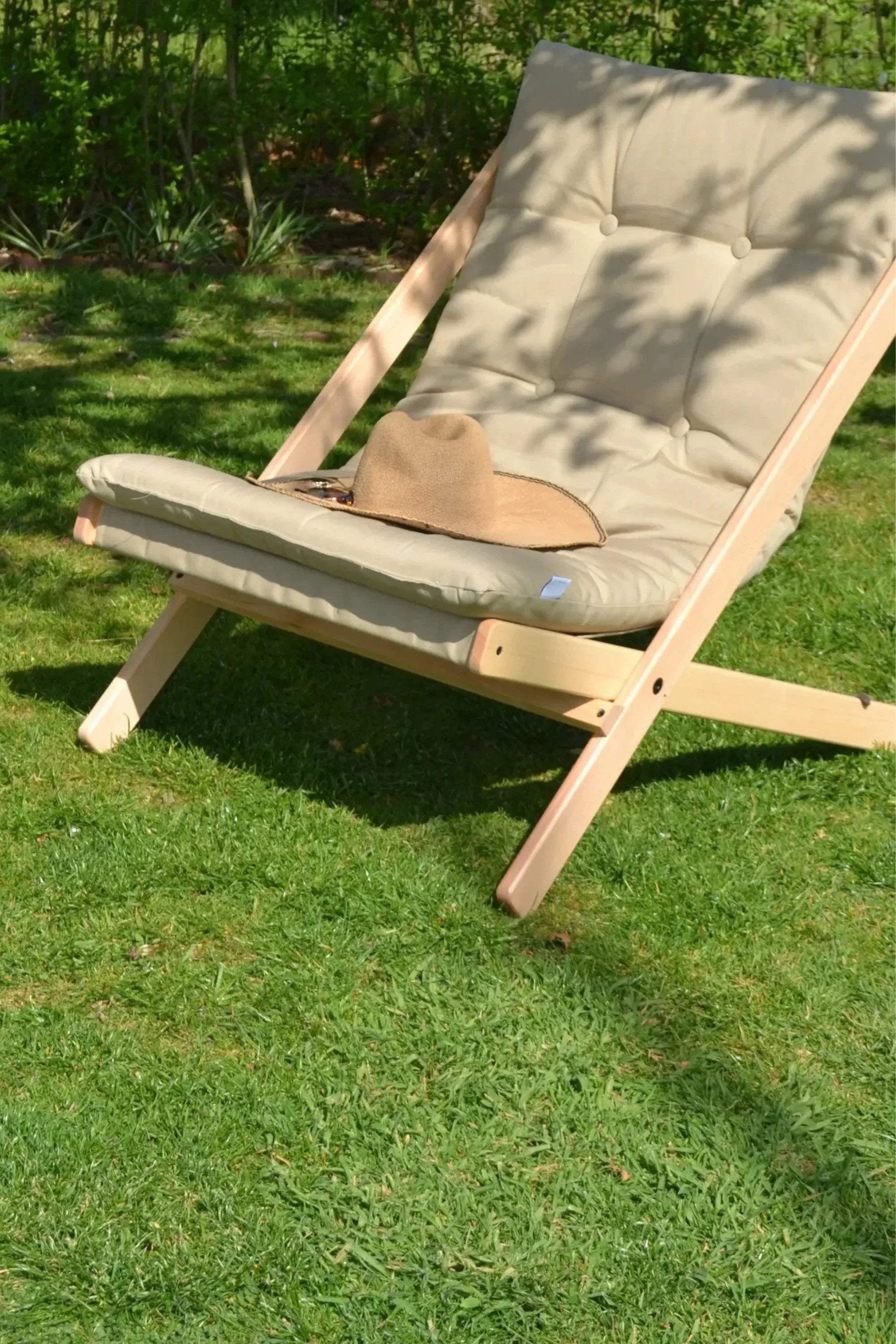 Outdoor Boogie Futon Chair