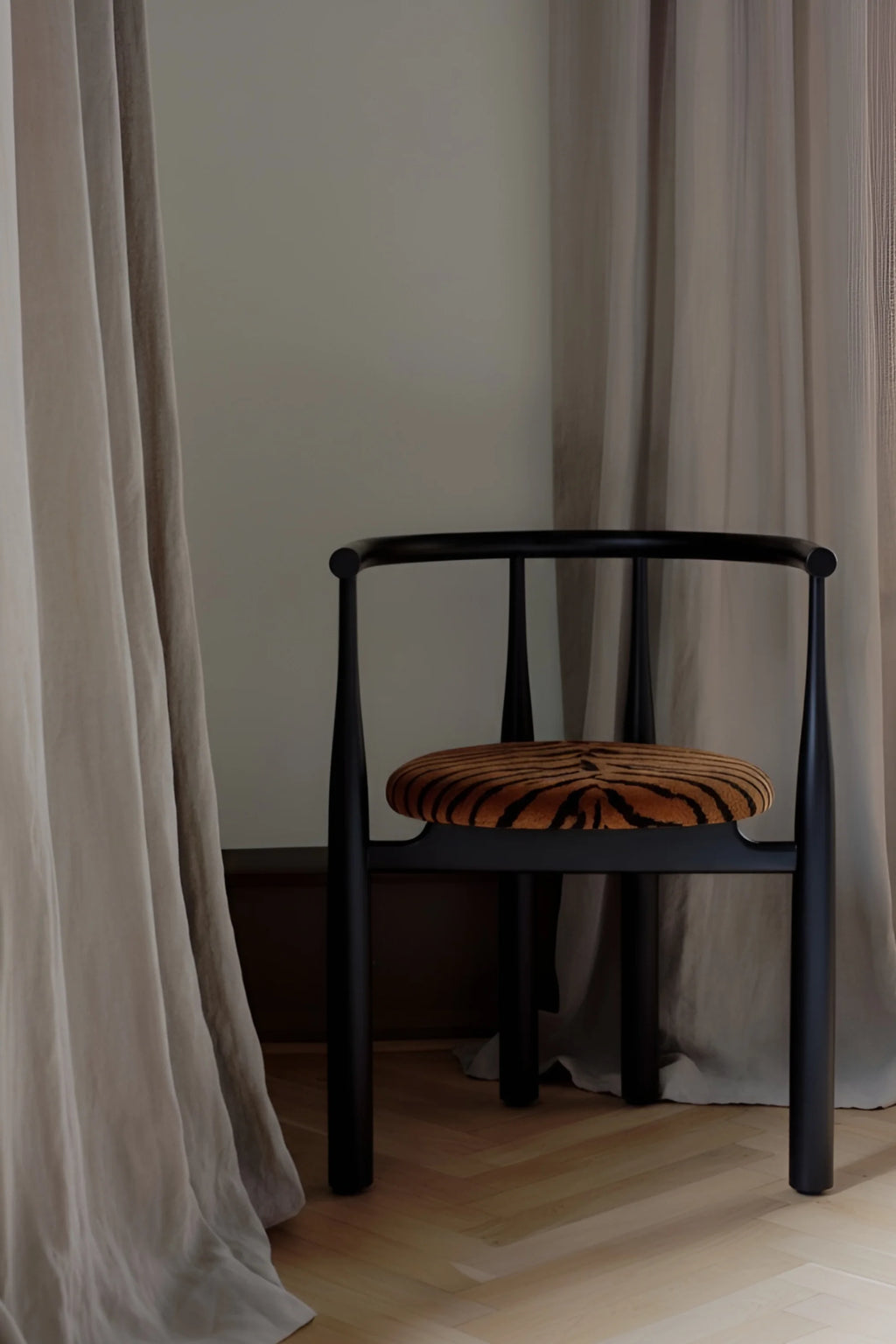 Bukowski Dining Chair