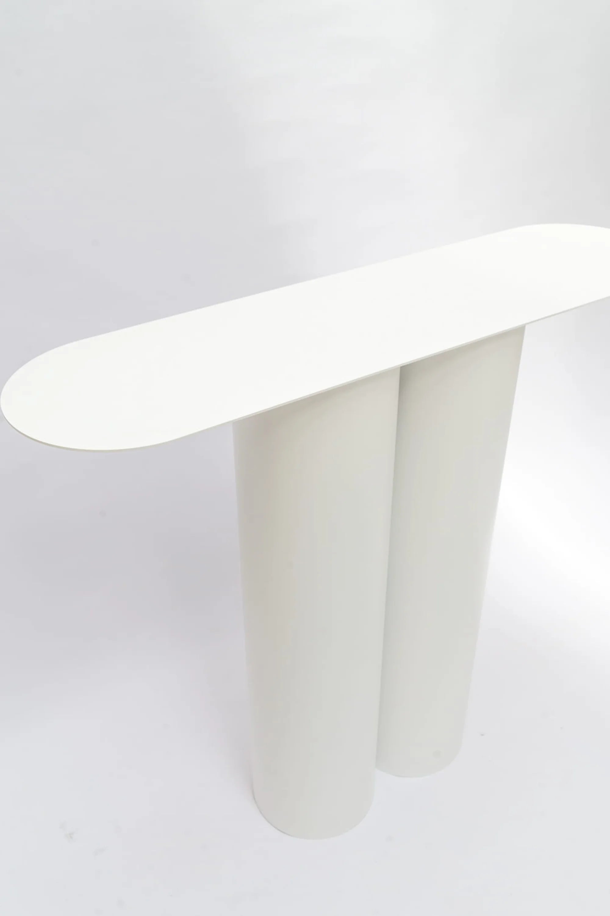 Object 096 Console Table