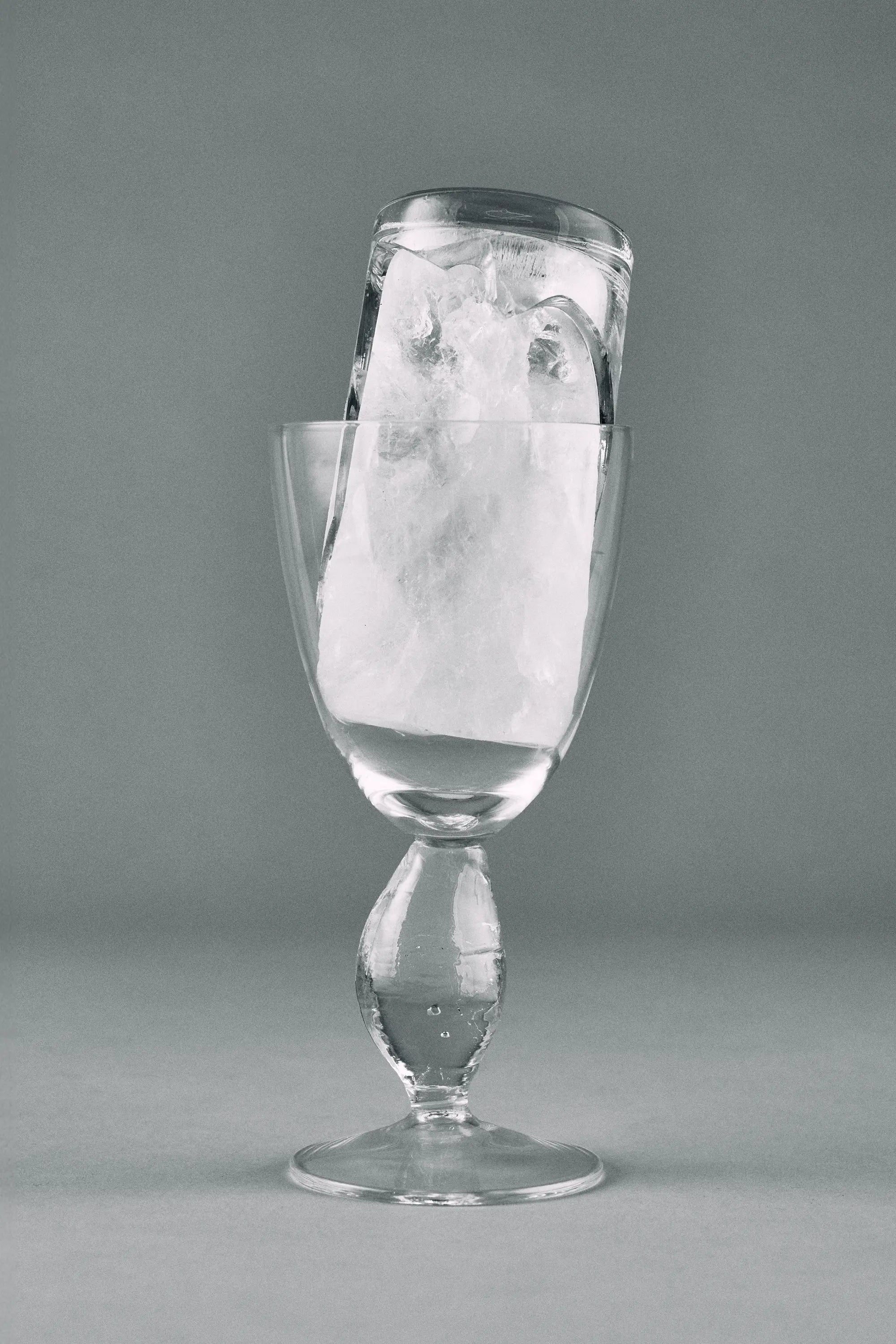 Out of Lines Red Wine Glass - Set of 4 by Serax - THAT COOL LIVING