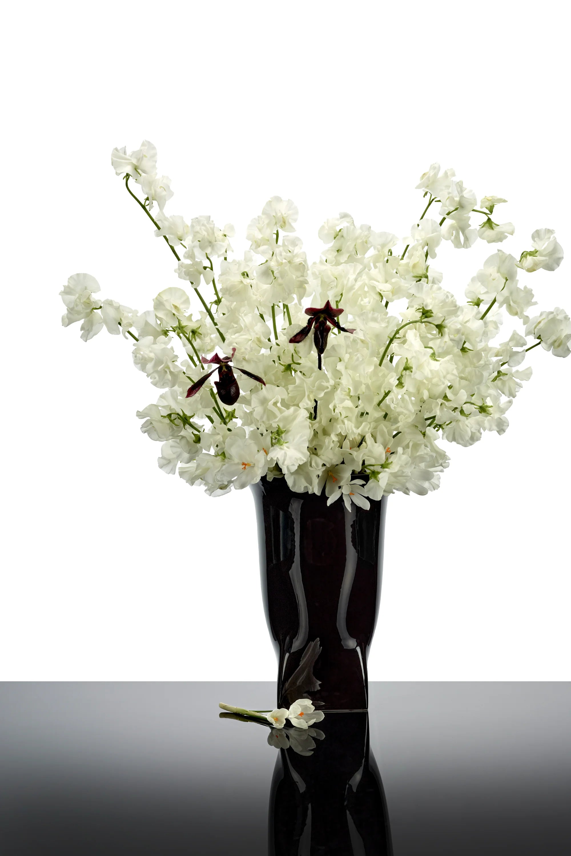 Josephine Vase with Glass Tube 02 - THAT COOL LIVING
