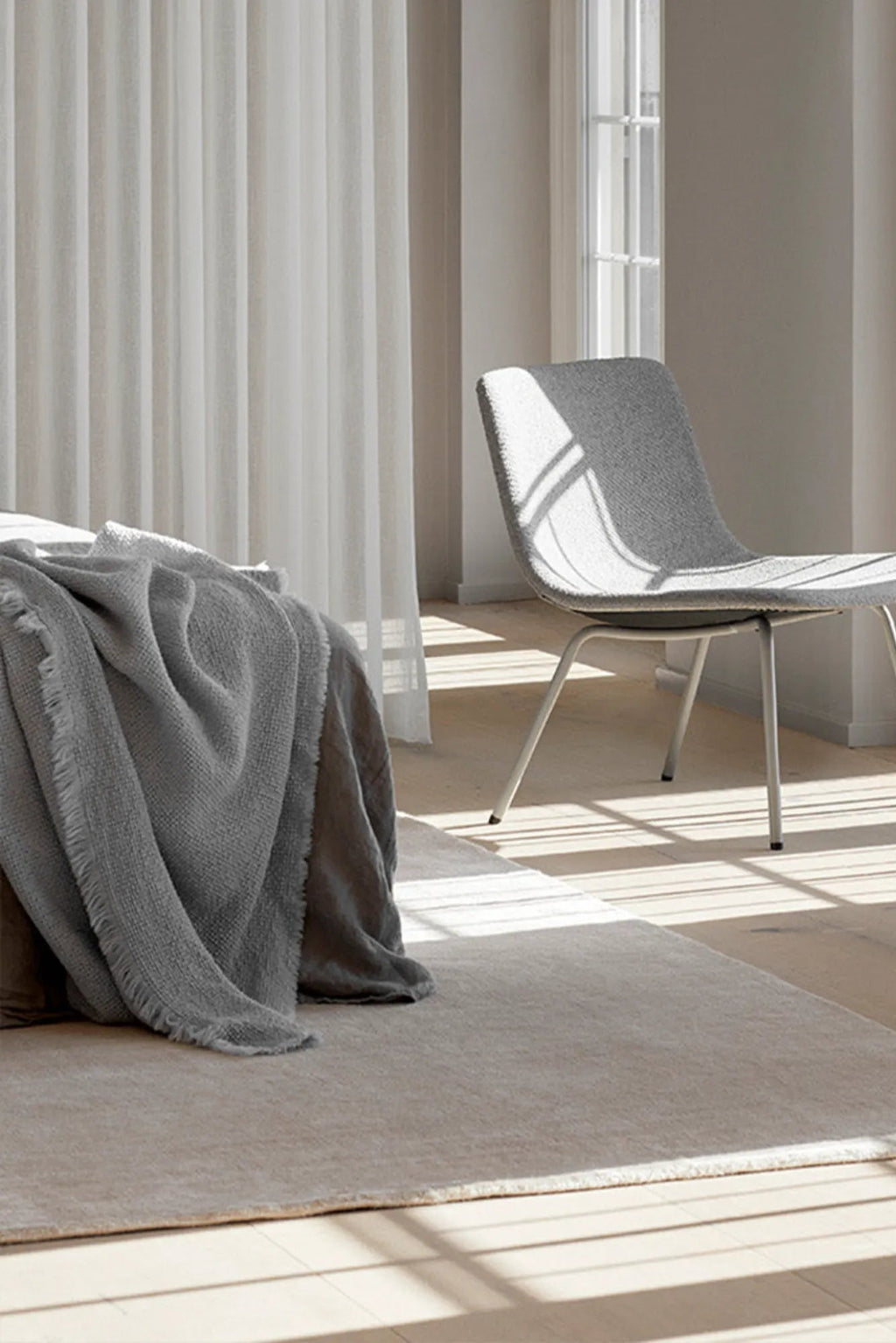  Bamboo carpet runner with natural wood grain and anti-slip bottom