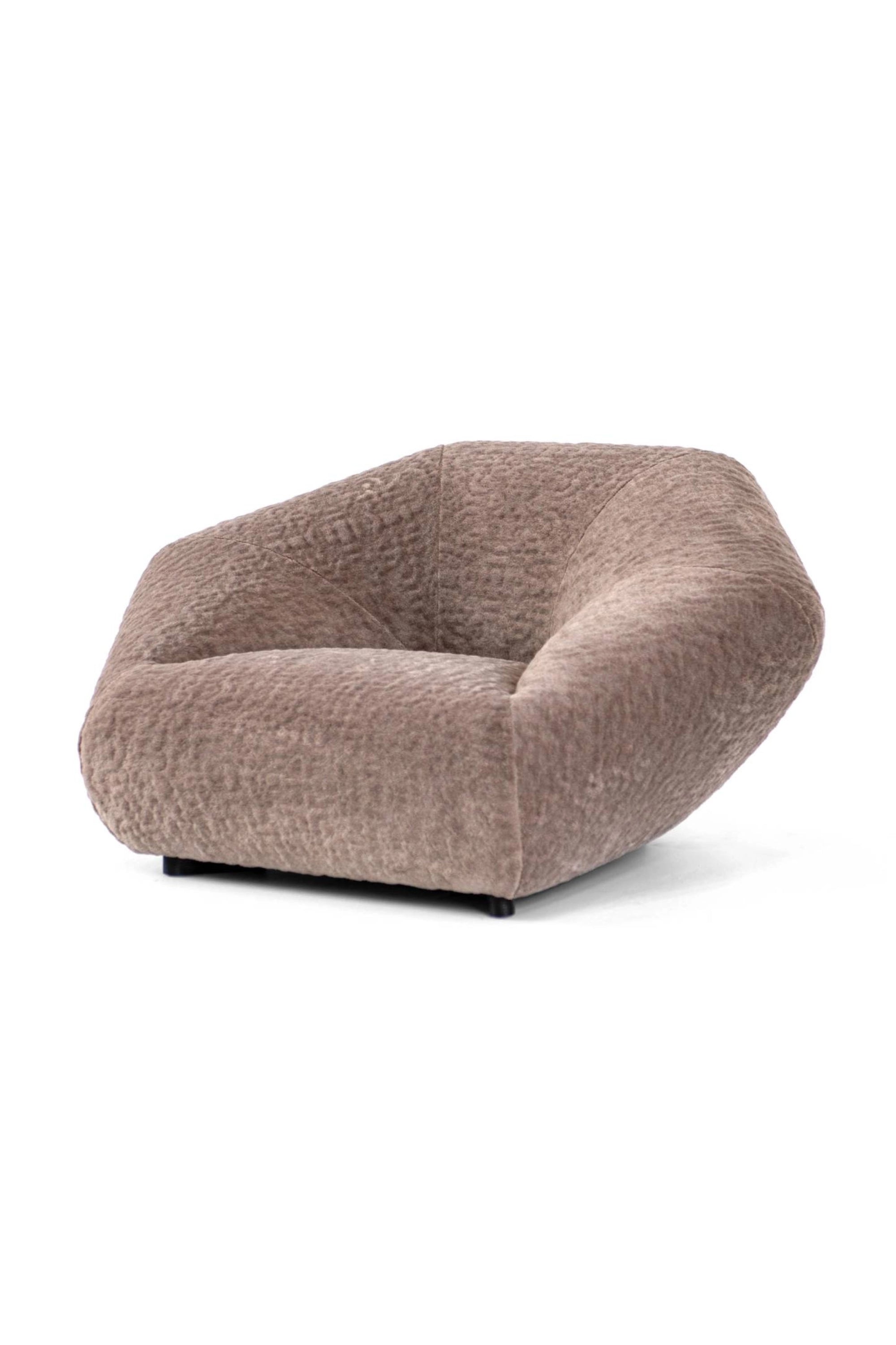 Bloom Armchair by Hessentia - THAT COOL LIVING