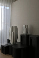 Bloom Slim Vase - Big in elegant and modern design, perfect for showcasing large bouquets