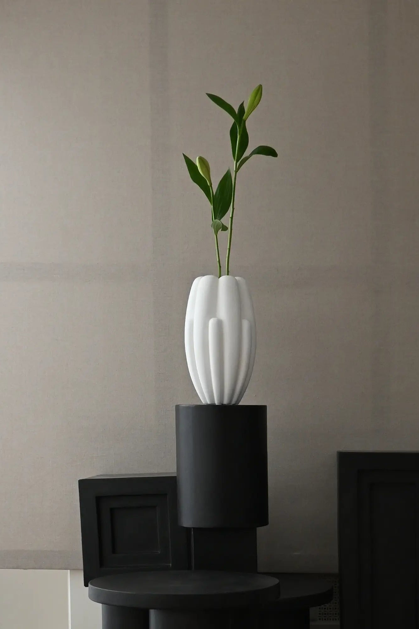 Bloom Slim Vase - Big, a sophisticated and versatile centerpiece for any room or event