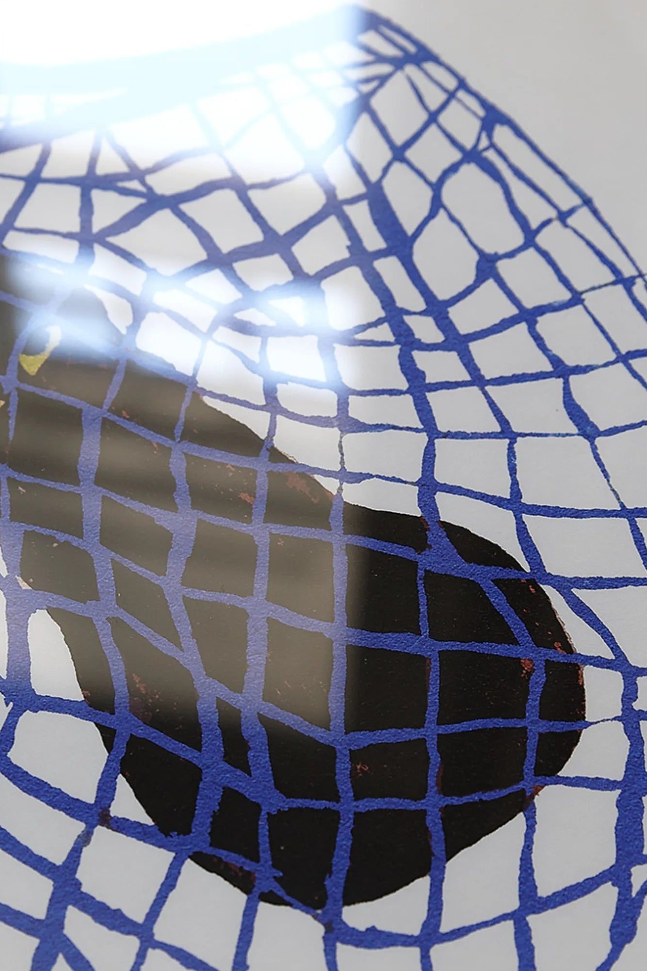 Close-up of the high-quality zipper and reinforced stitching on The Cat’s In The Bag