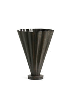 Coll Vase