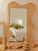 Zoe Mirror