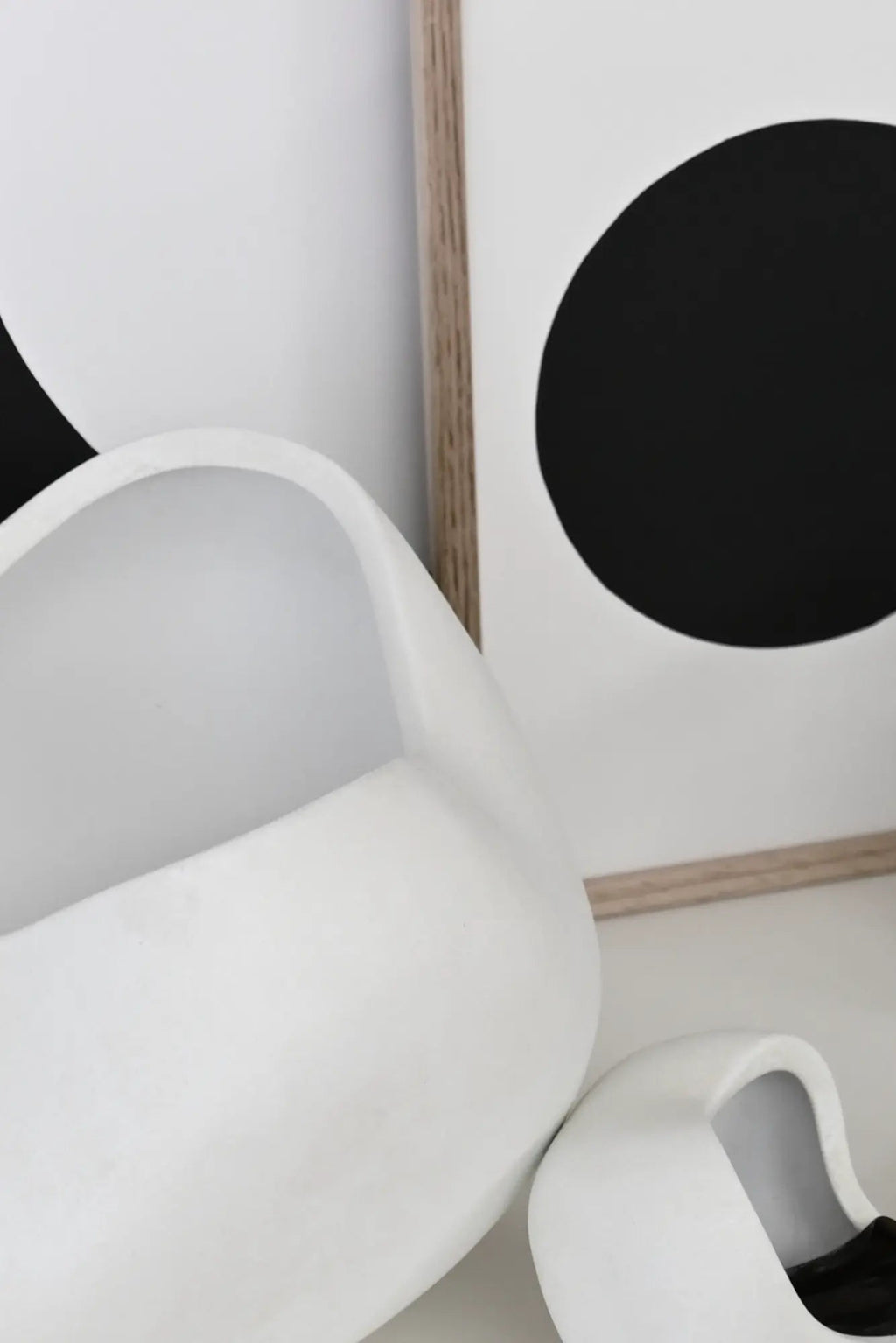  Miniature Curve Bowl - Mini in white porcelain, perfect for appetizers and small desserts