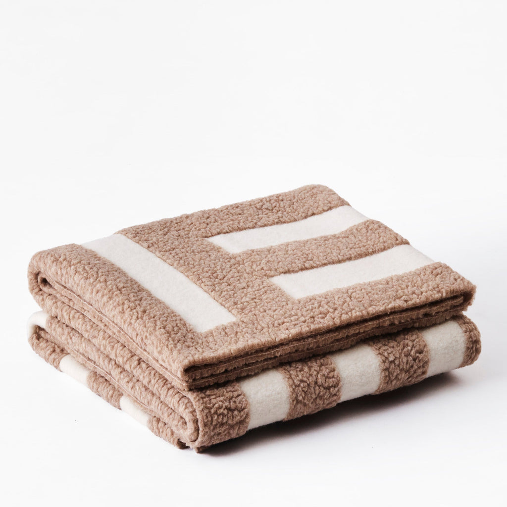 Labyrinth Throw - THAT COOL LIVING