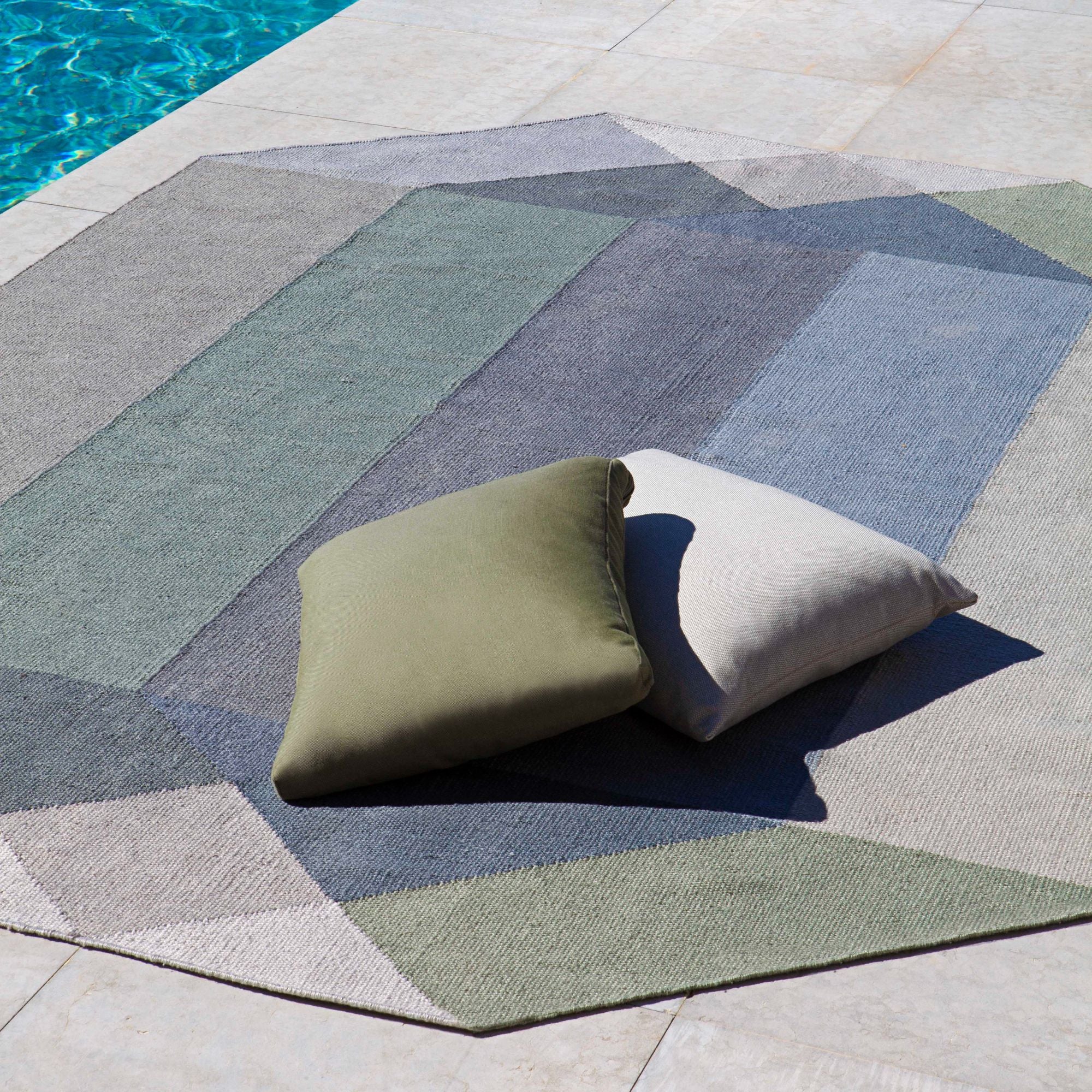 Diamond Outdoor Rug - THAT COOL LIVING