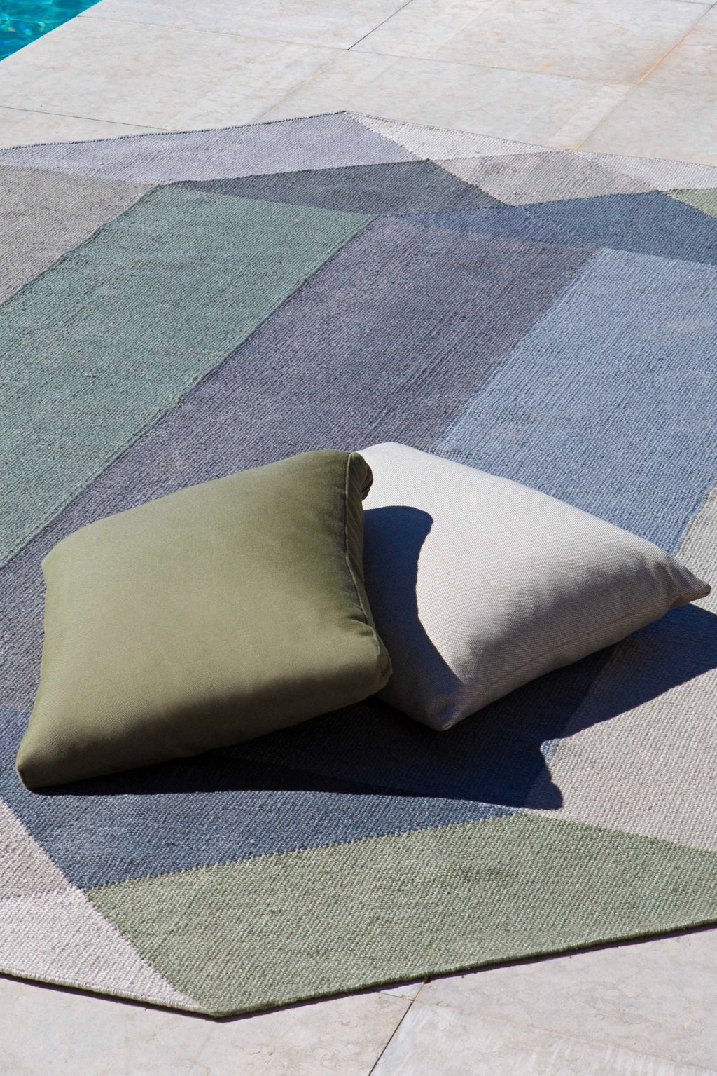 Diamond Outdoor Rug - THAT COOL LIVING