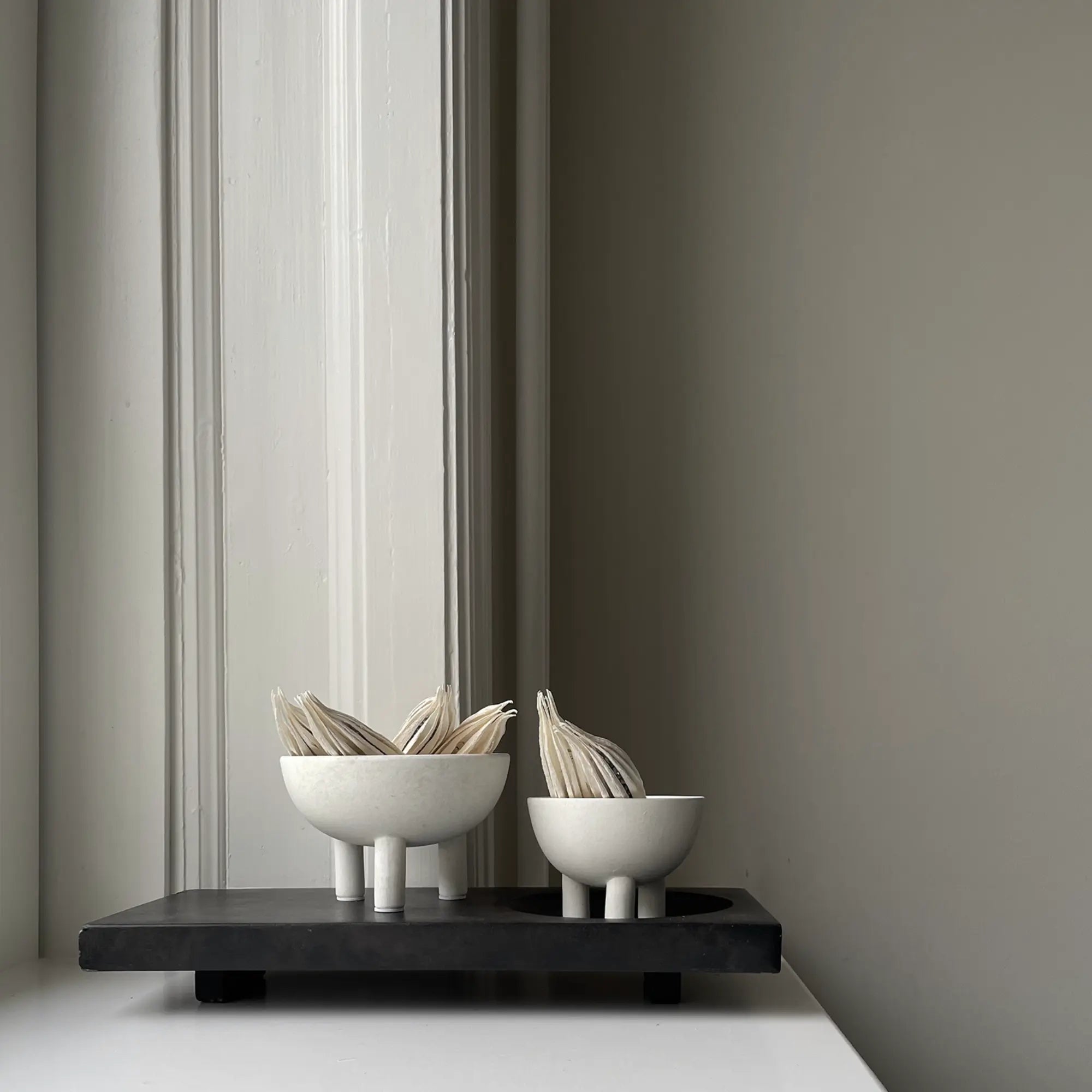 Small and delightful ceramic Duck Bowl for stylish food presentation