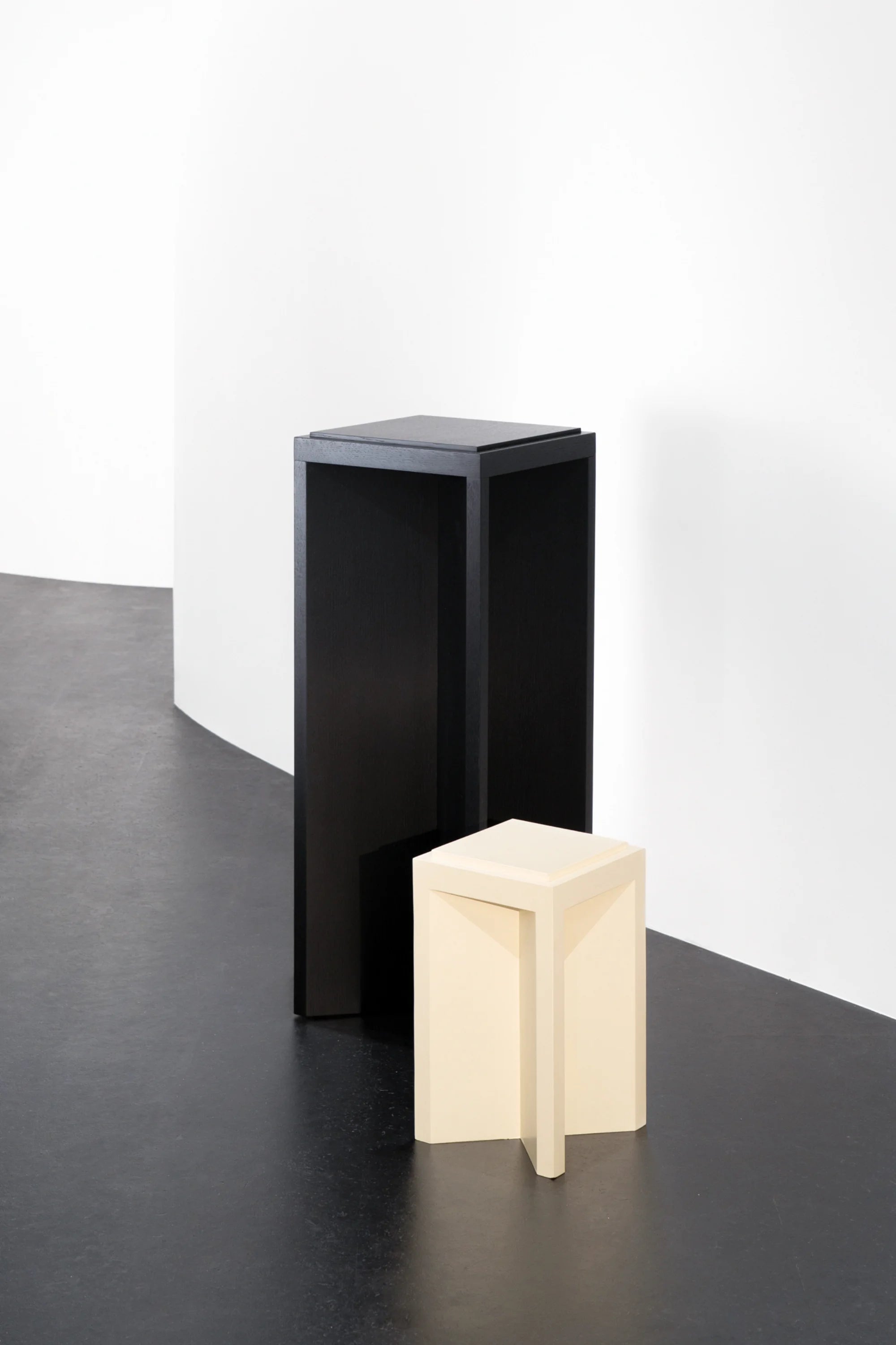 Kubé 4 Side Table