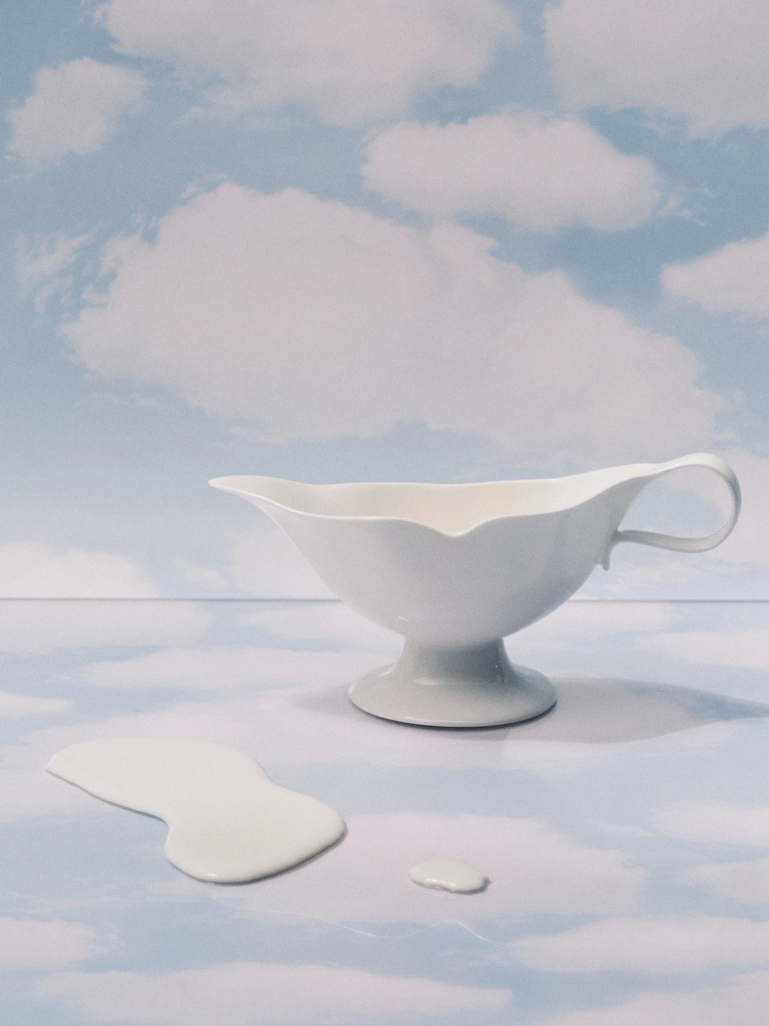 Les Objets Mouleversants Gravy Boat
